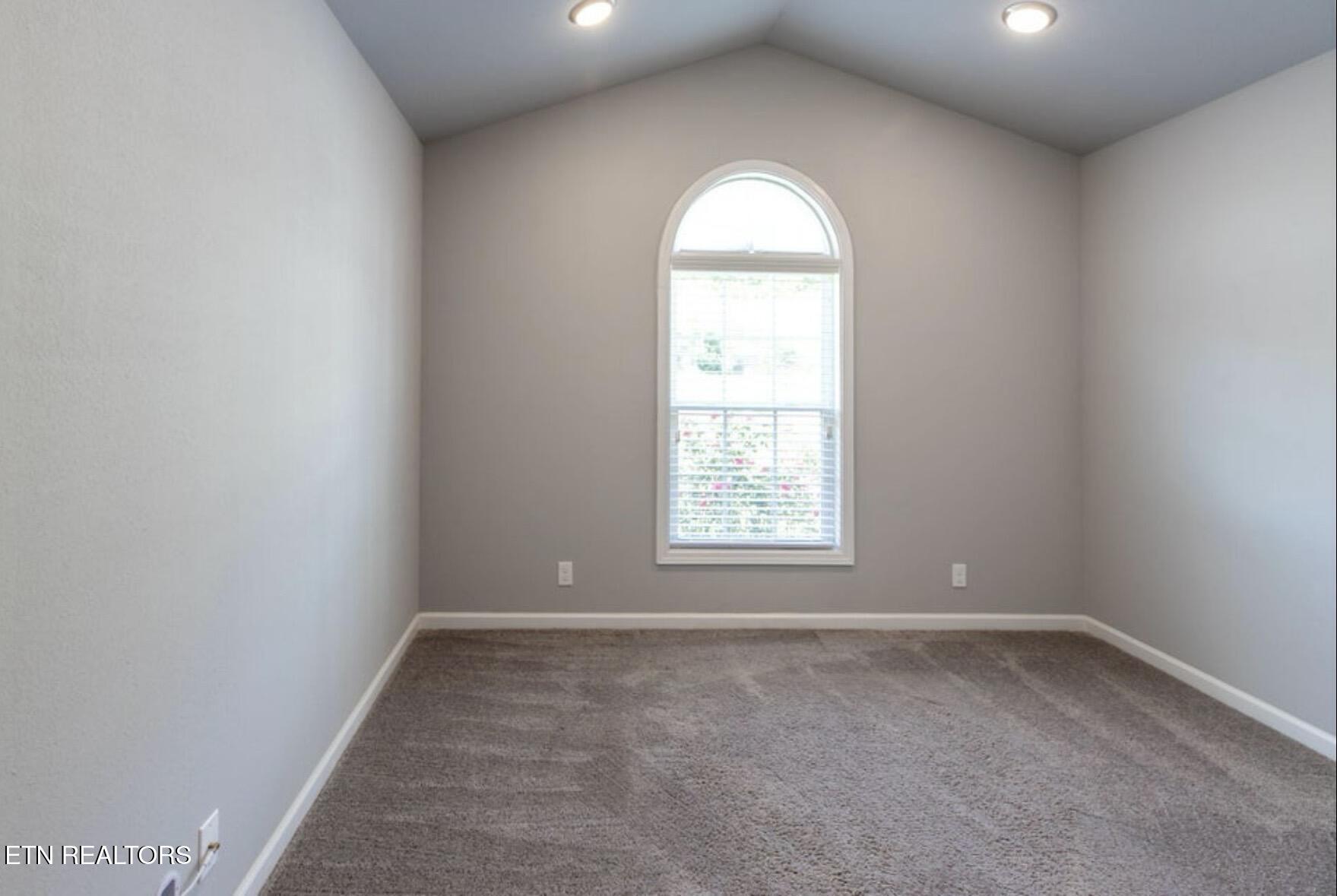 120 Judge Asbury Court Jacksboro TN 37757