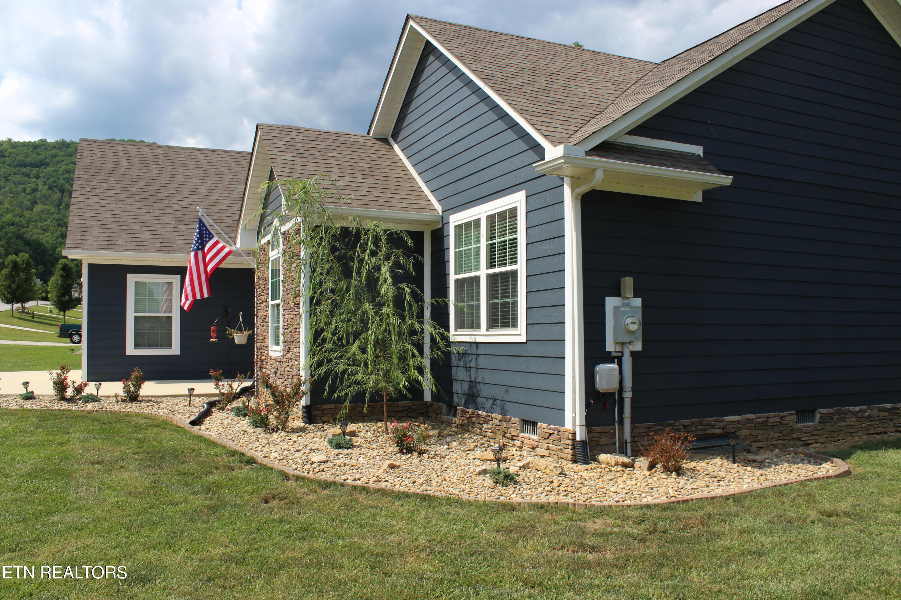 120 Judge Asbury Court Jacksboro TN 37757