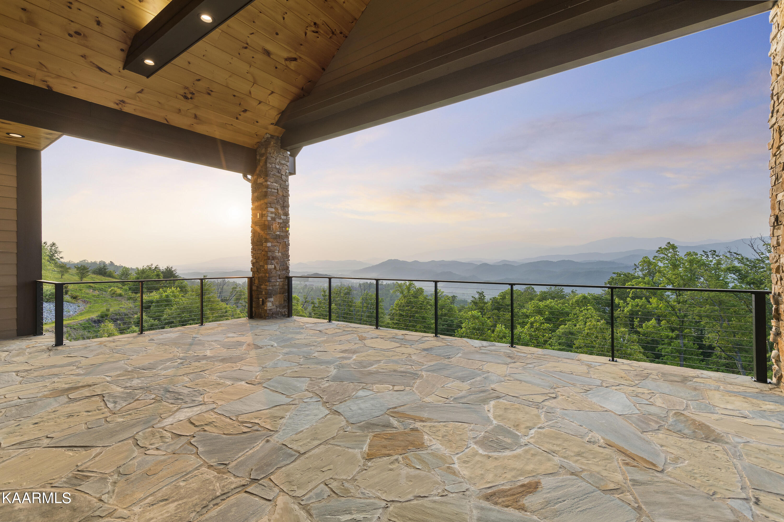 3035 Smoky Bluff Trail Sevierville TN 37862