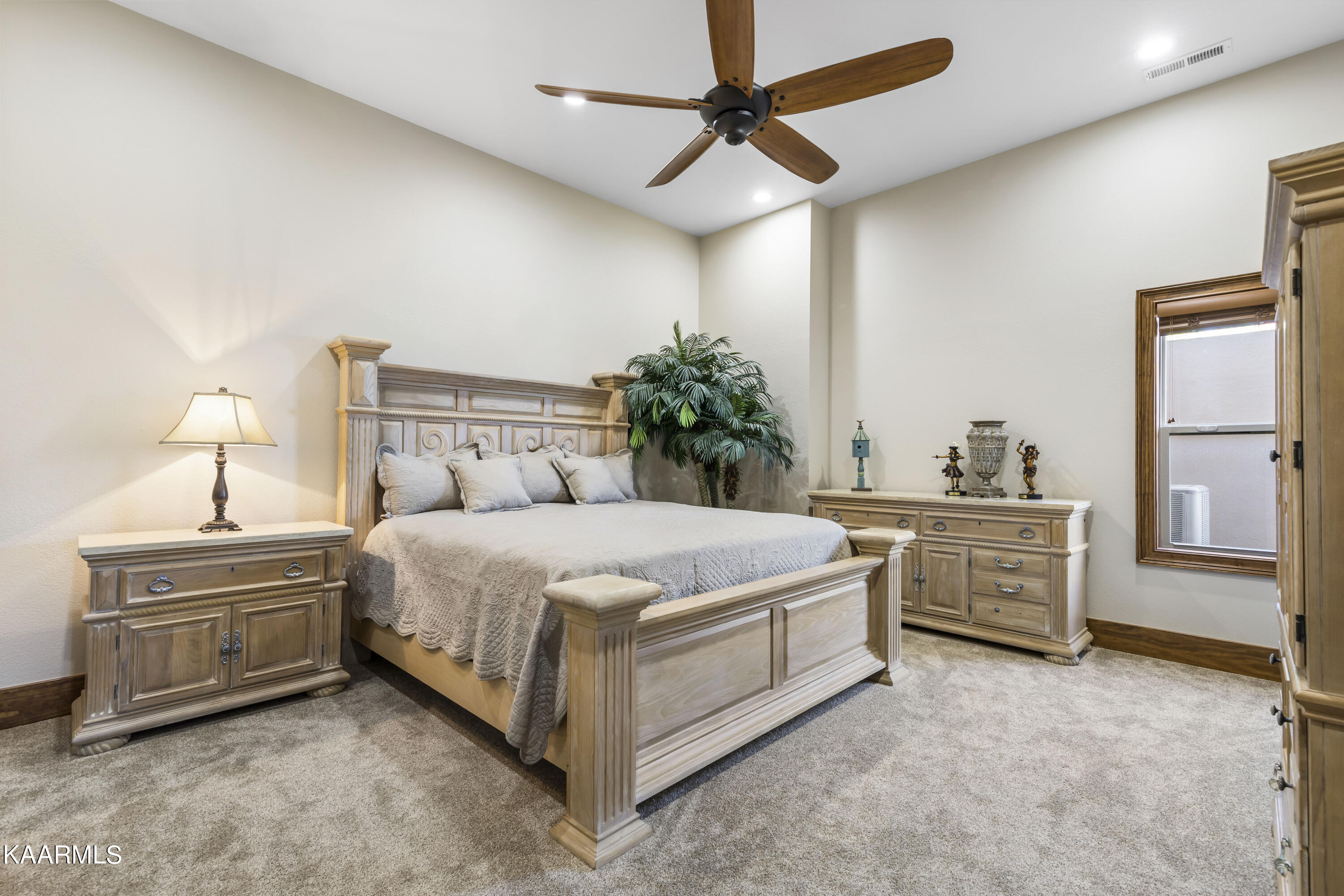 3035 Smoky Bluff Trail Sevierville TN 37862