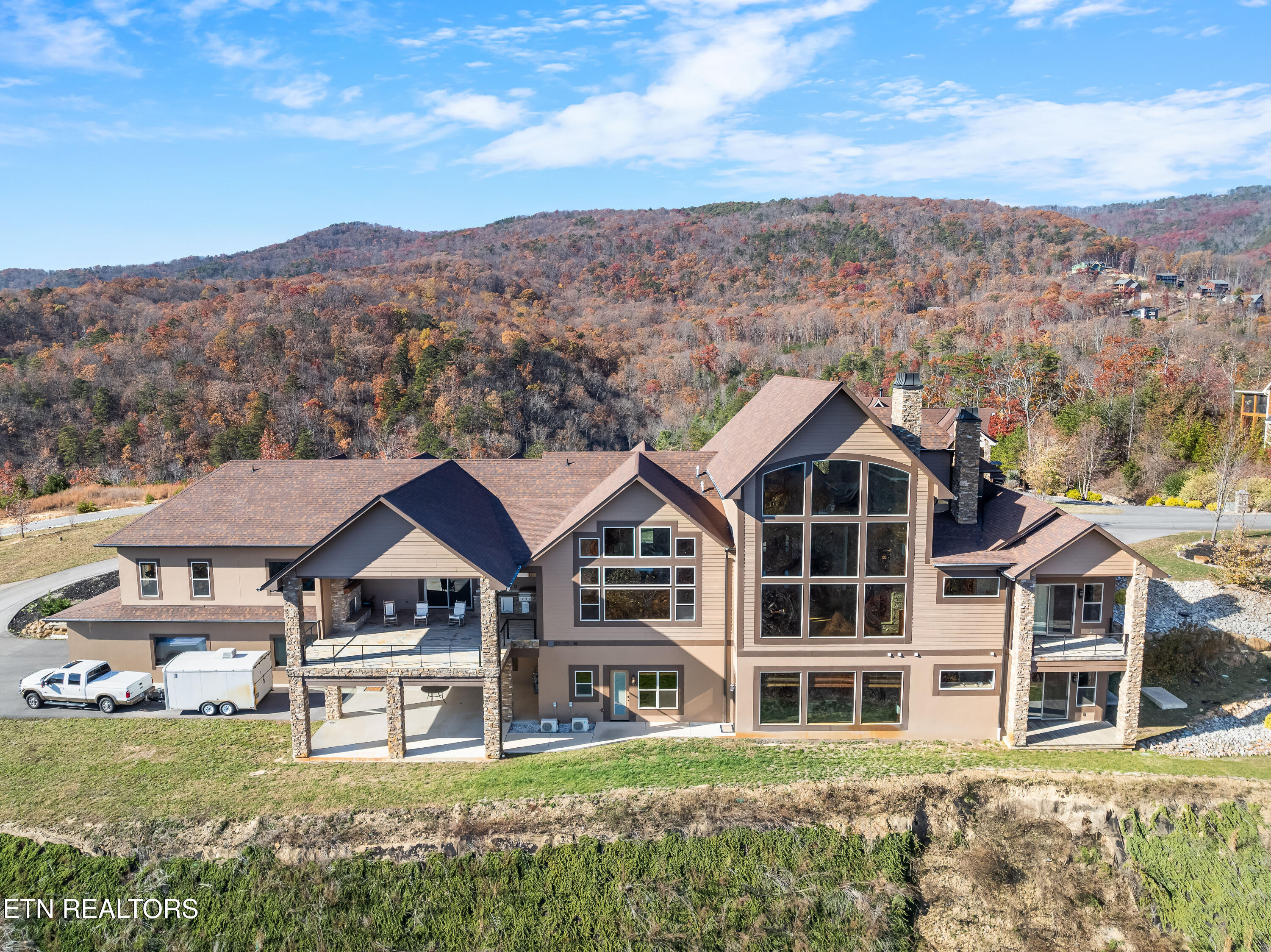 3035 Smoky Bluff Trail Sevierville TN 37862