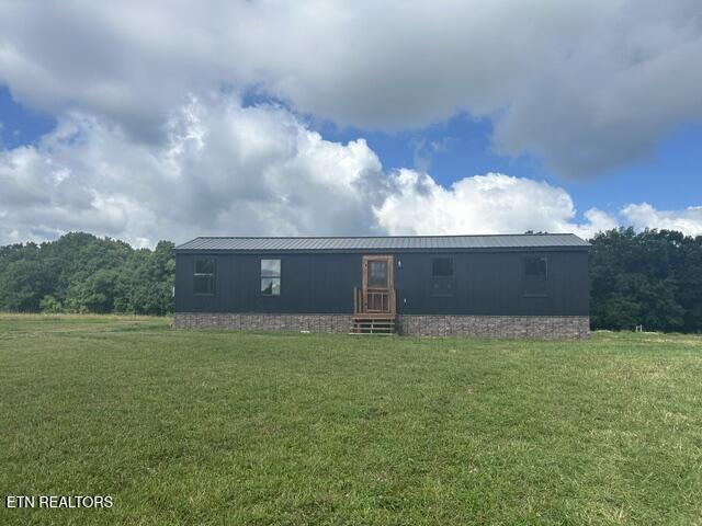 367 Christenson Road Deer Lodge TN 37726