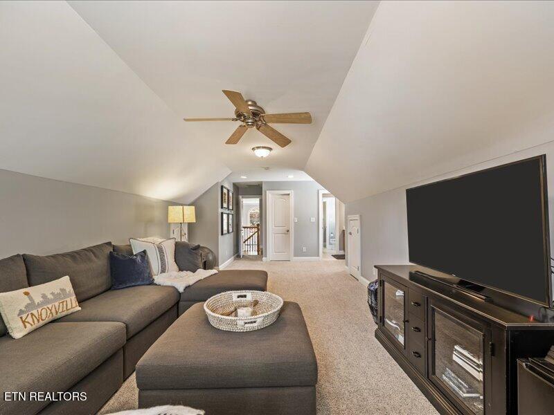1327 Copperstone Lane Knoxville TN 37922