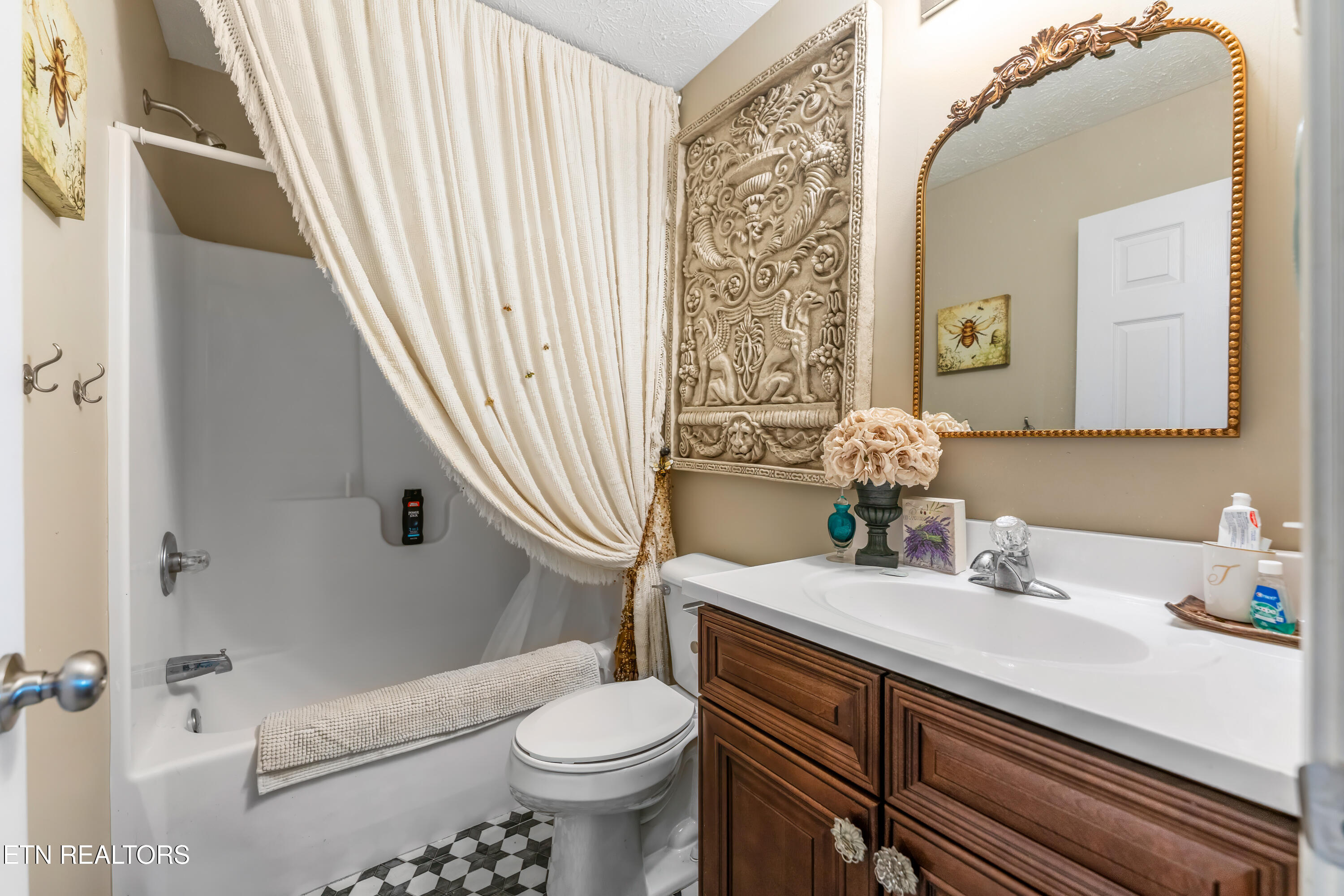 1272 Jessica Loop Jefferson City TN 37760