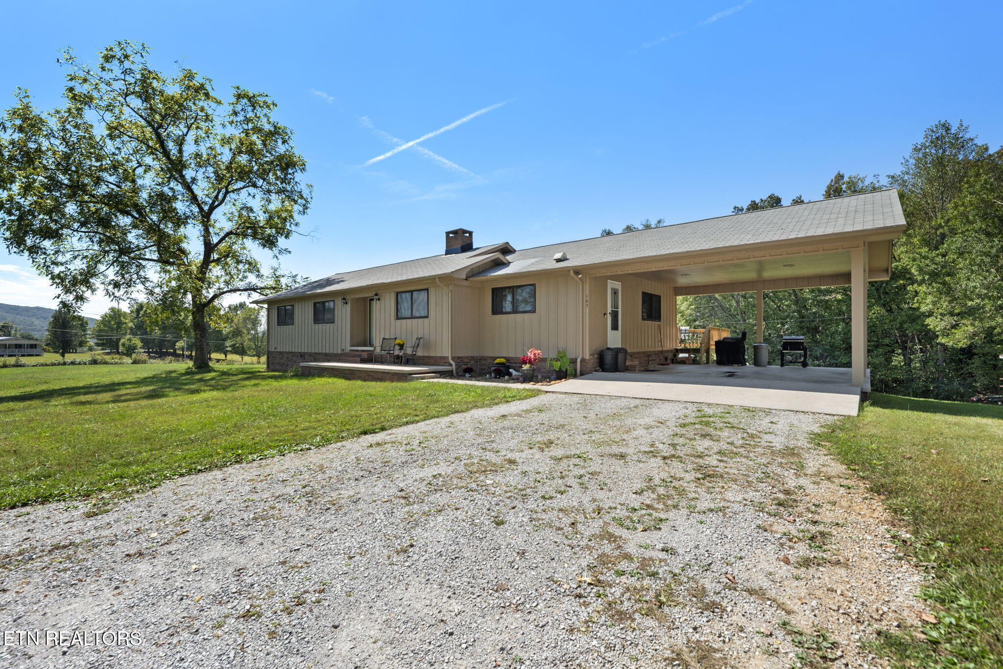 103 Duncan Woods Road Oliver Springs TN 37840