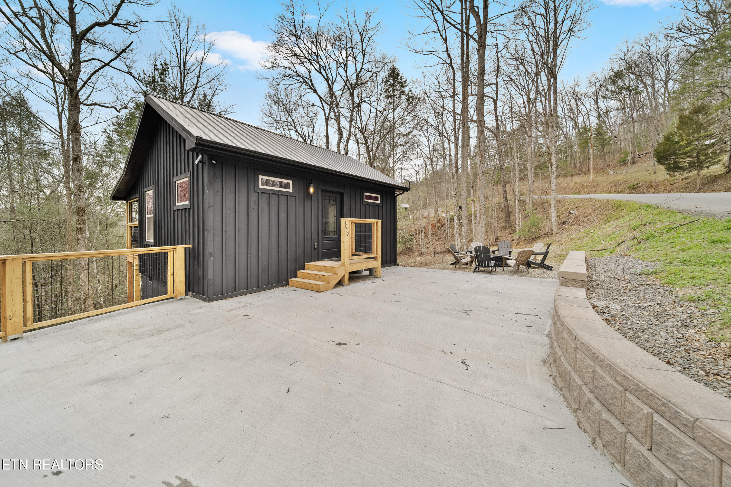 1079 Shell Mountain Road Sevierville TN 37876