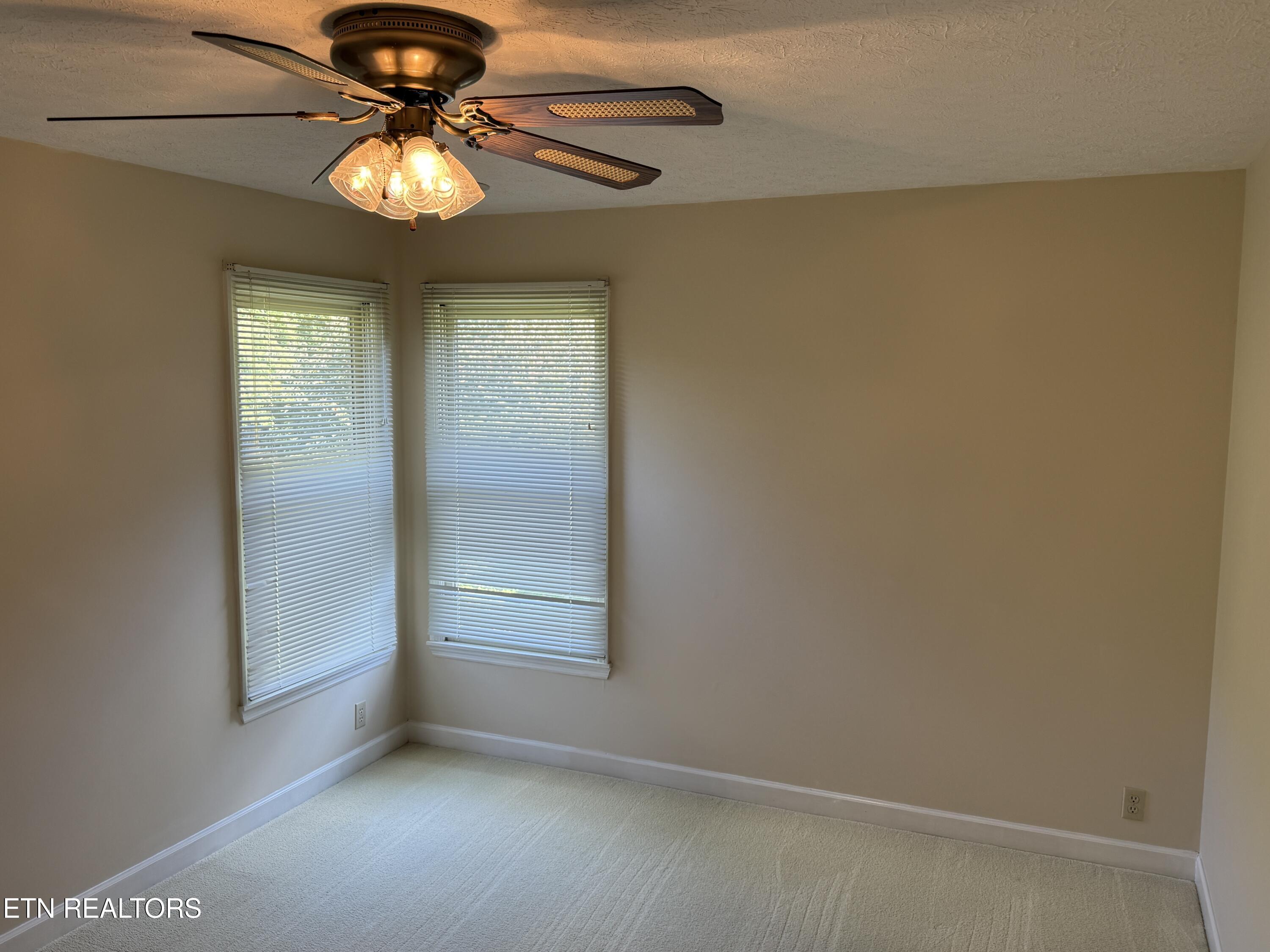 348 Farragut Crossing Drive Knoxville TN 37934