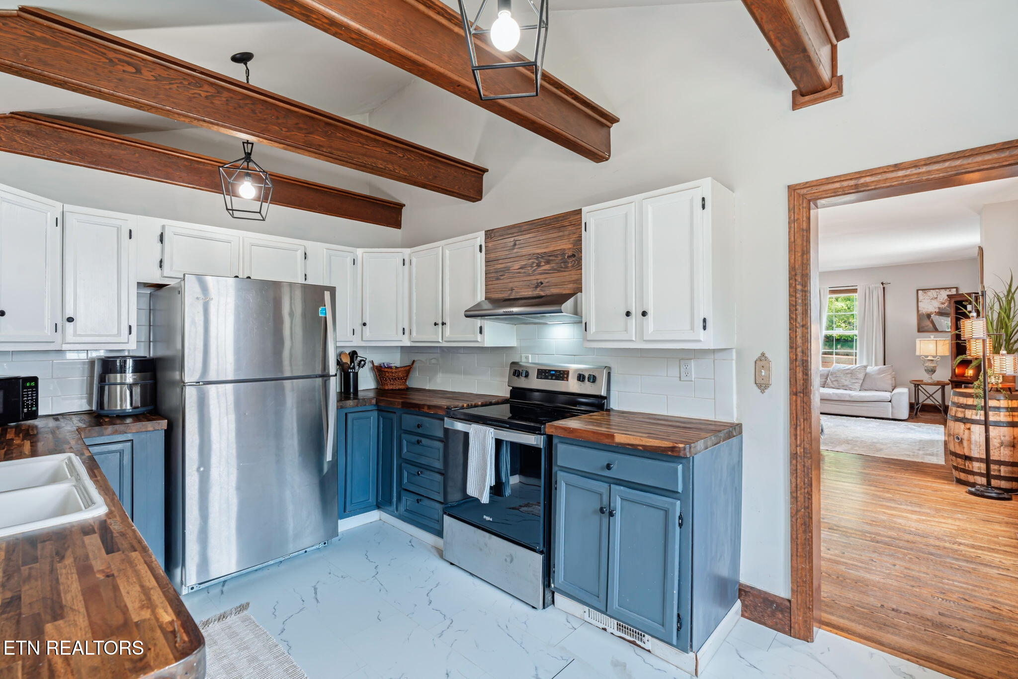 306 Kingston Street Lenoir City TN 37771