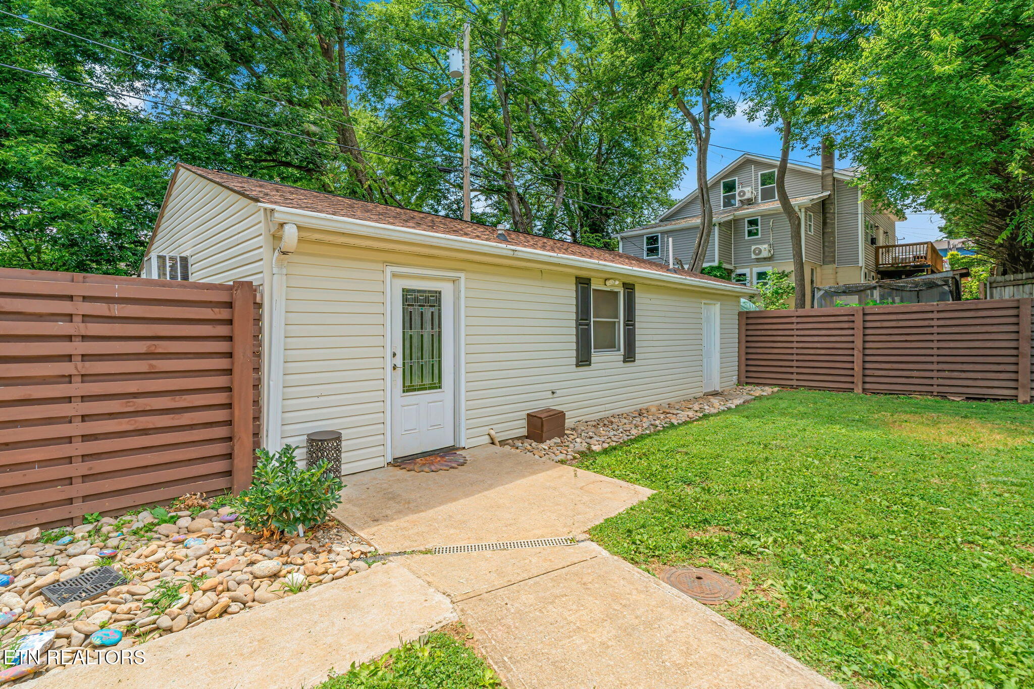 306 Kingston Street Lenoir City TN 37771