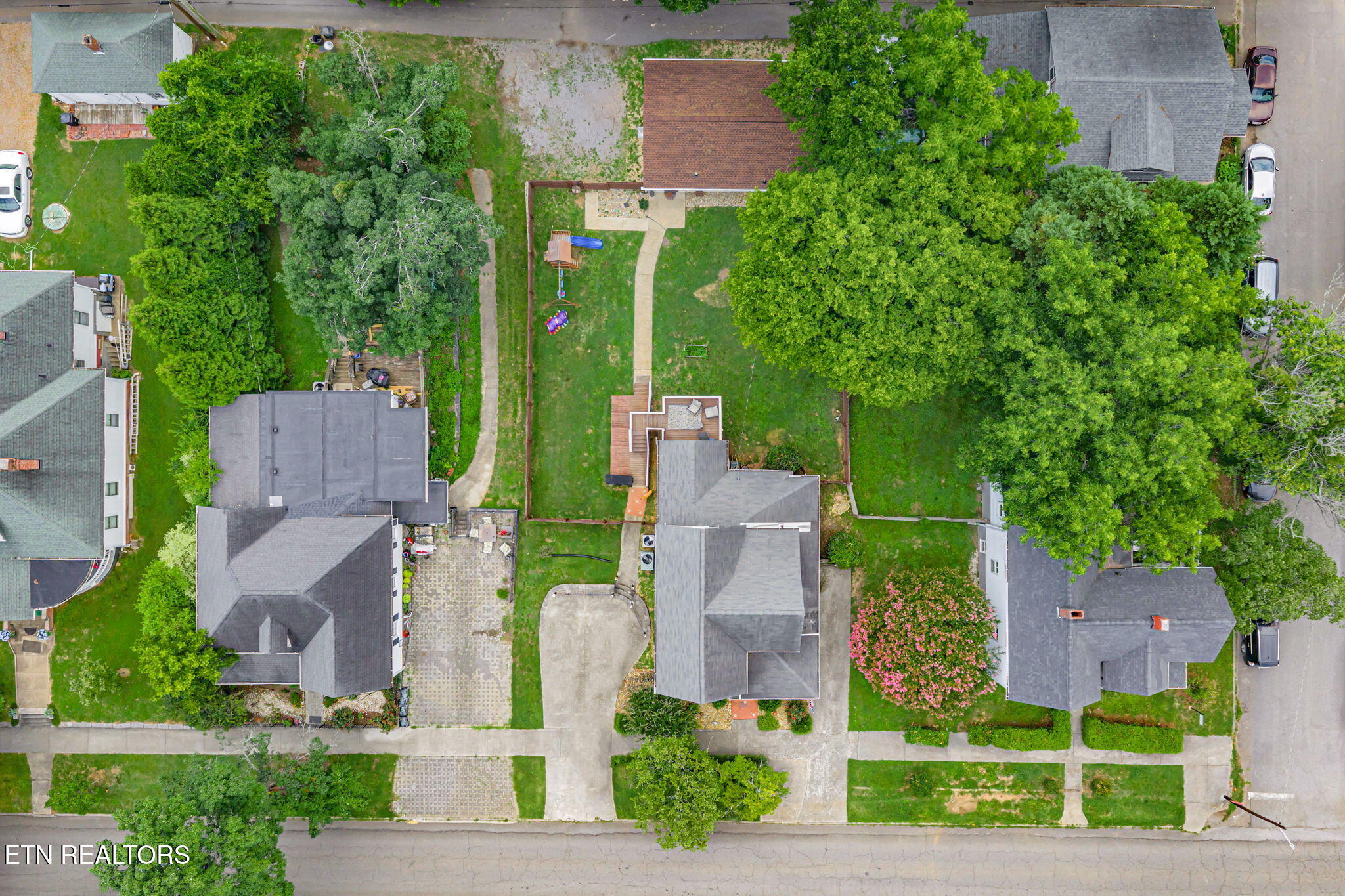 306 Kingston Street Lenoir City TN 37771