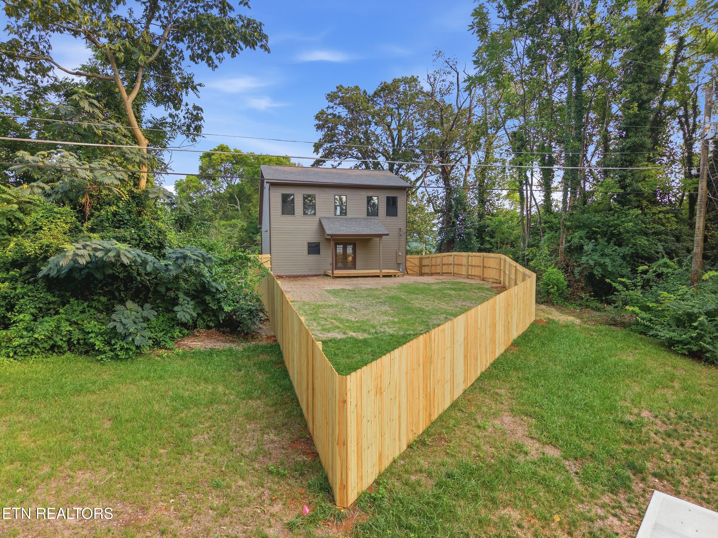 1873 Prospect Place Knoxville TN 37915