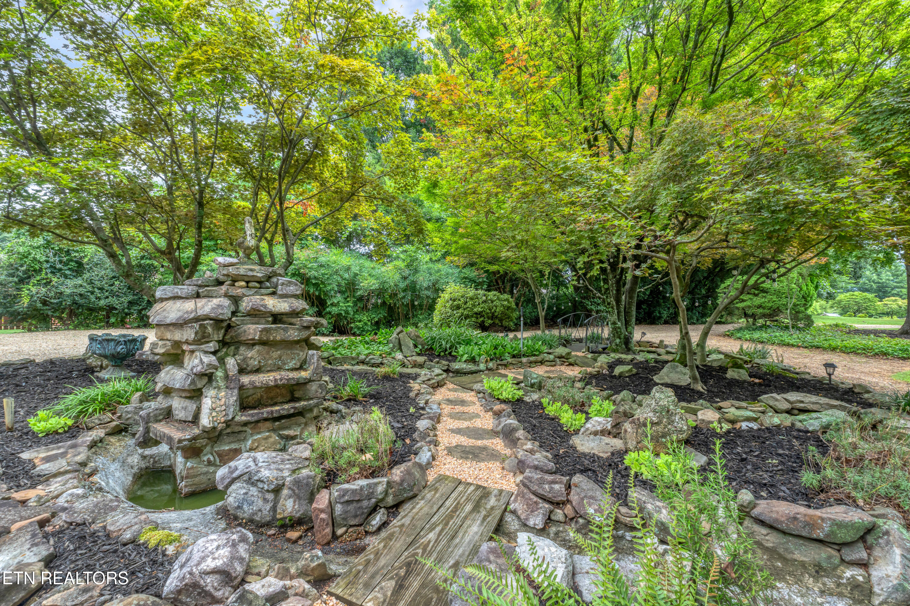 1022 Peterson Lane Maryville TN 37803