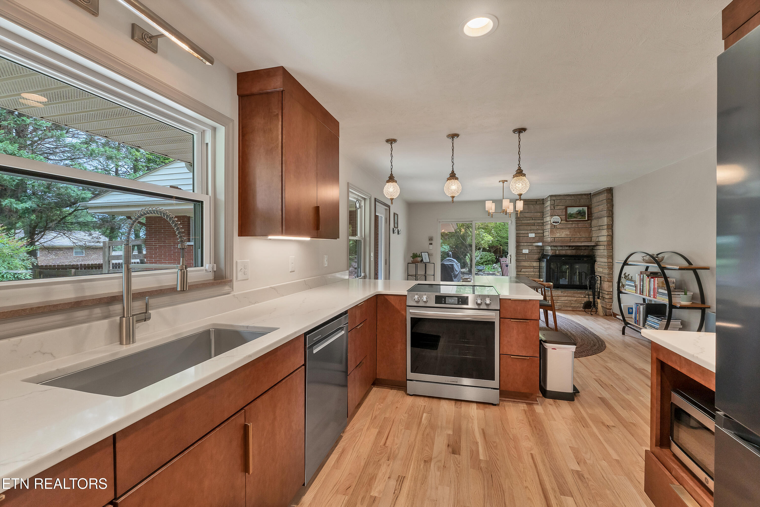 1022 Peterson Lane Maryville TN 37803