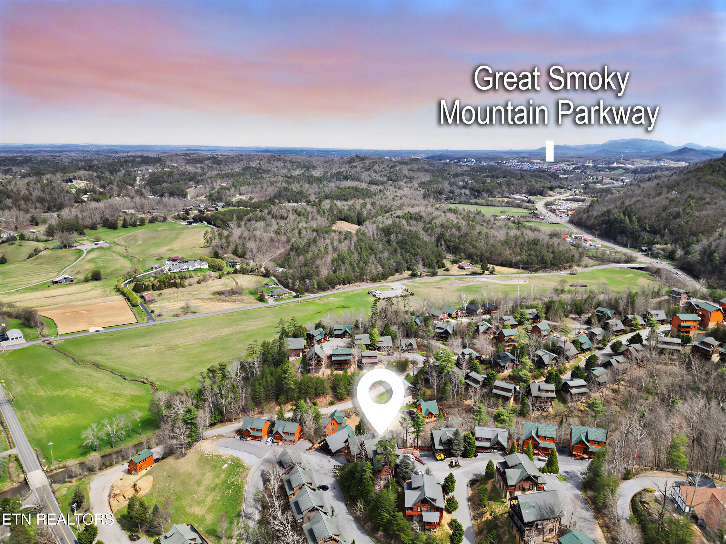 1723 Summit View Way Sevierville TN 37862