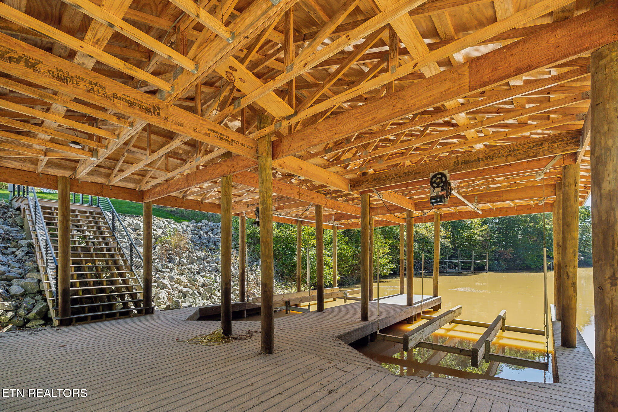 210 Mainsail Road Kingston TN 37763