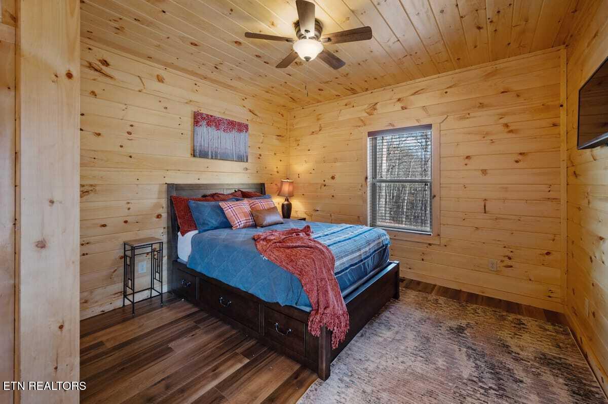 1808 Spring Hill Drive Sevierville TN 37876