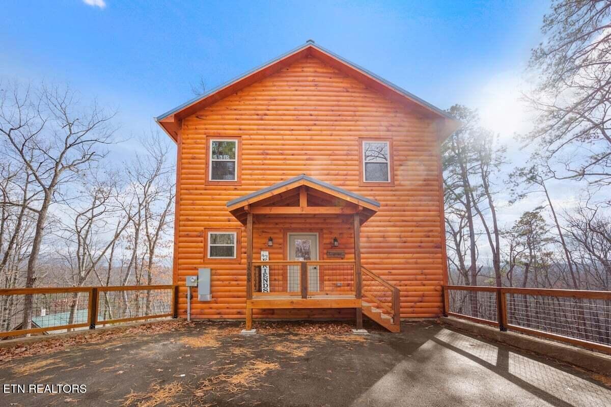 1808 Spring Hill Drive Sevierville TN 37876