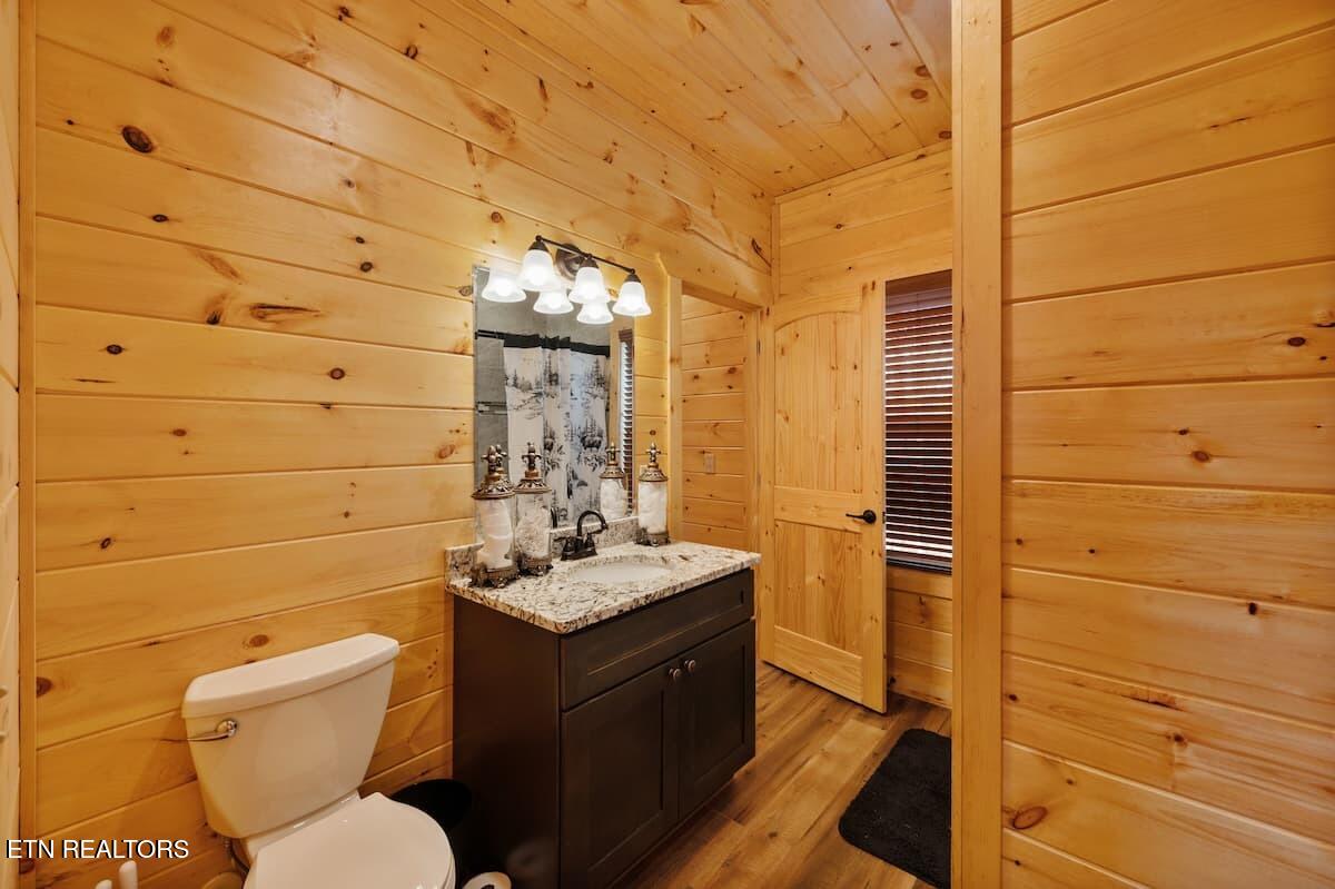 1808 Spring Hill Drive Sevierville TN 37876