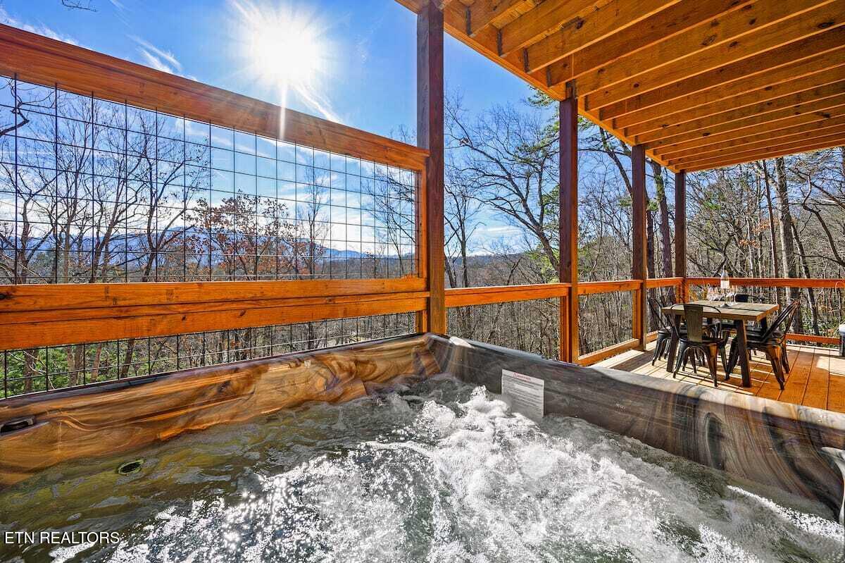 1808 Spring Hill Drive Sevierville TN 37876