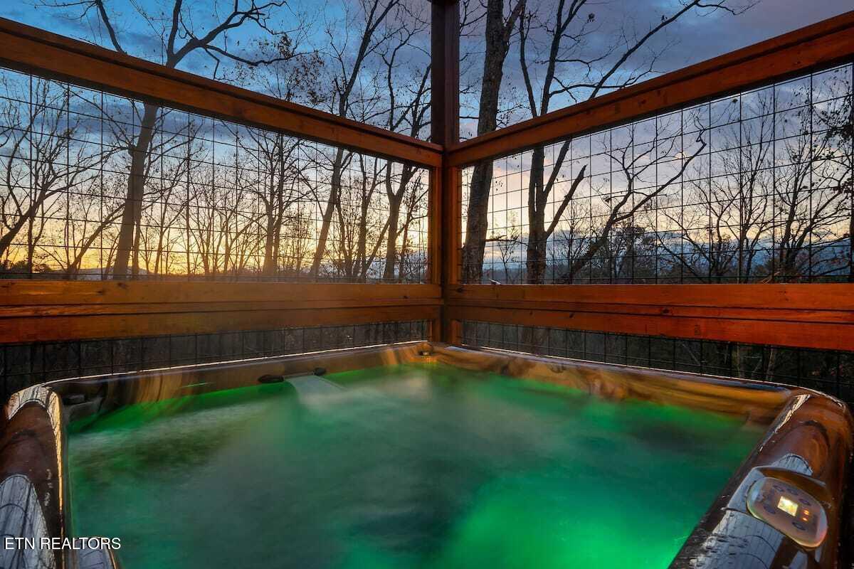 1808 Spring Hill Drive Sevierville TN 37876