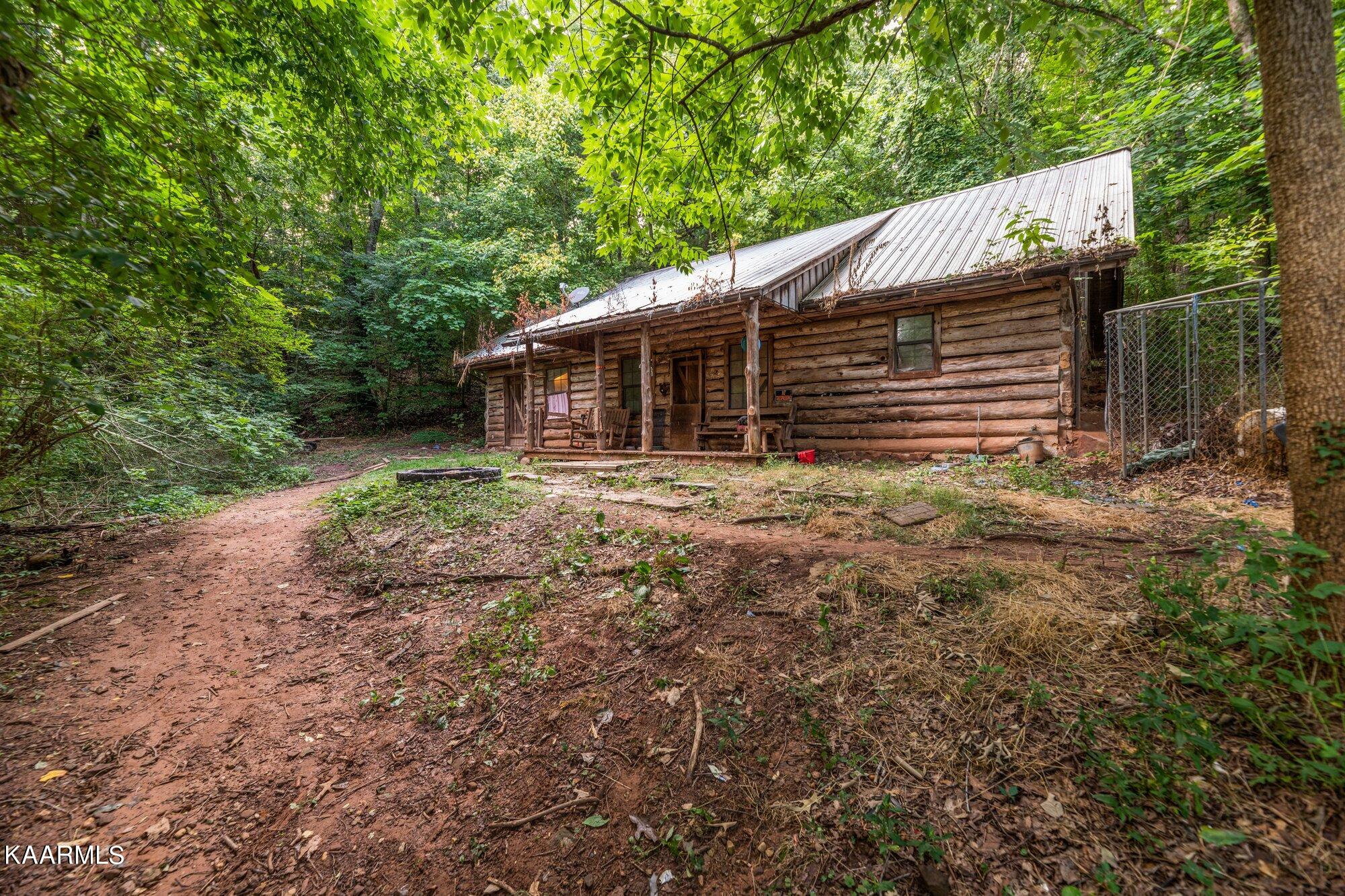 4913 Stump Road Maryville TN 37803