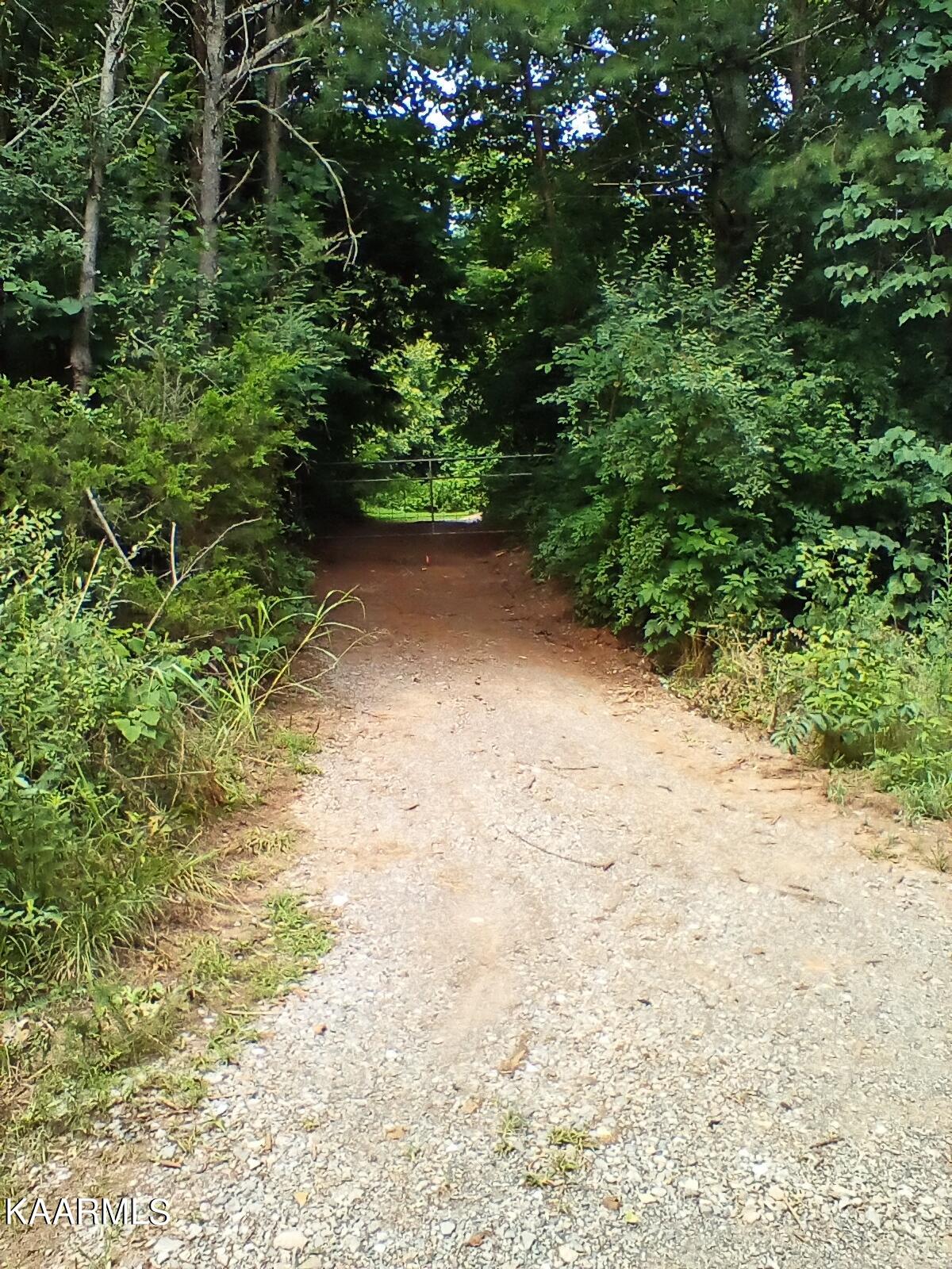 4913 Stump Road Maryville TN 37803