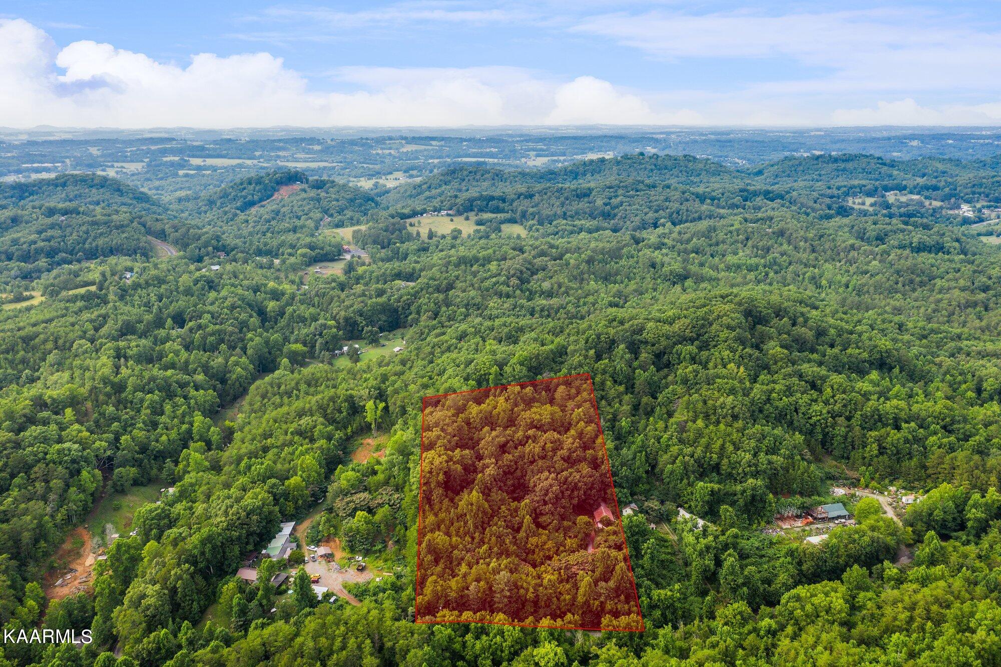 4913 Stump Road Maryville TN 37803