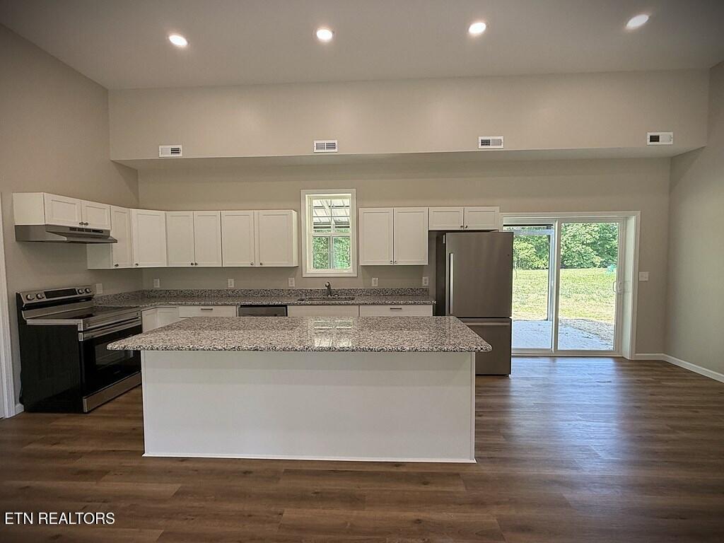 246 Ralph Spivey Lane Gainesboro TN 38562