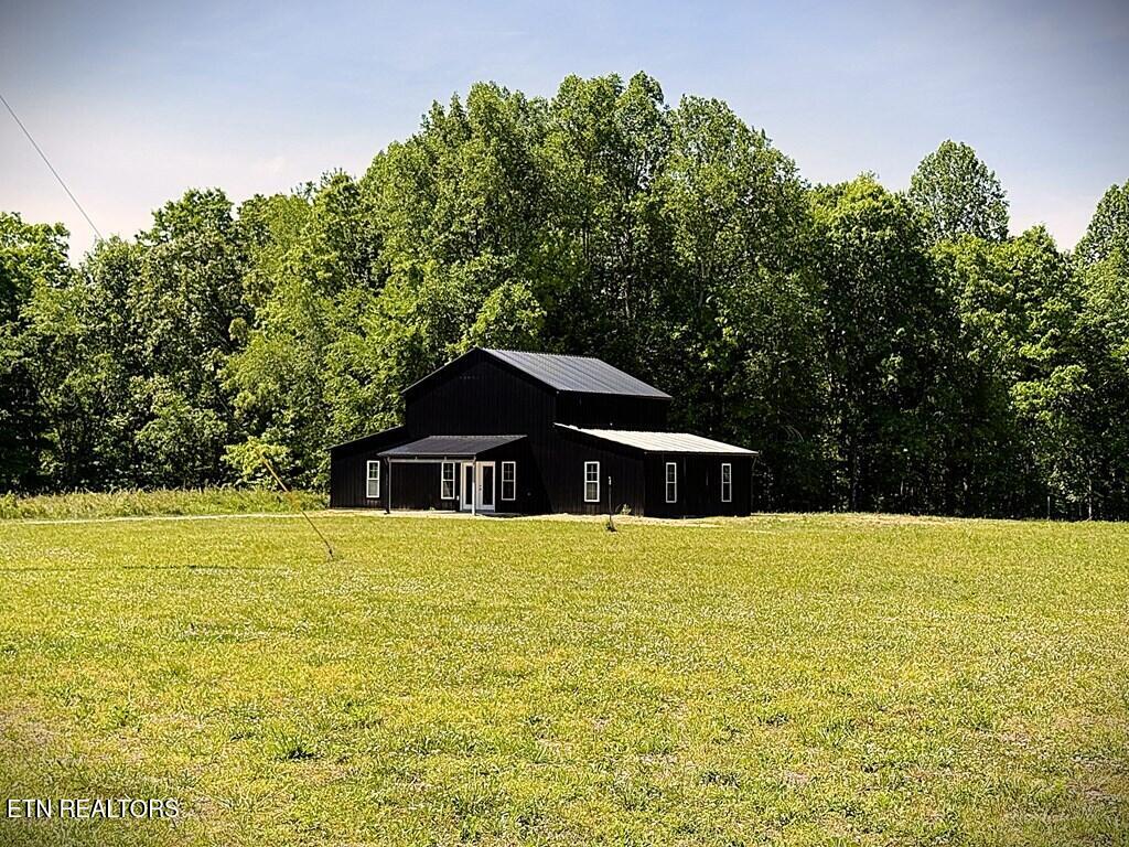 246 Ralph Spivey Lane Gainesboro TN 38562