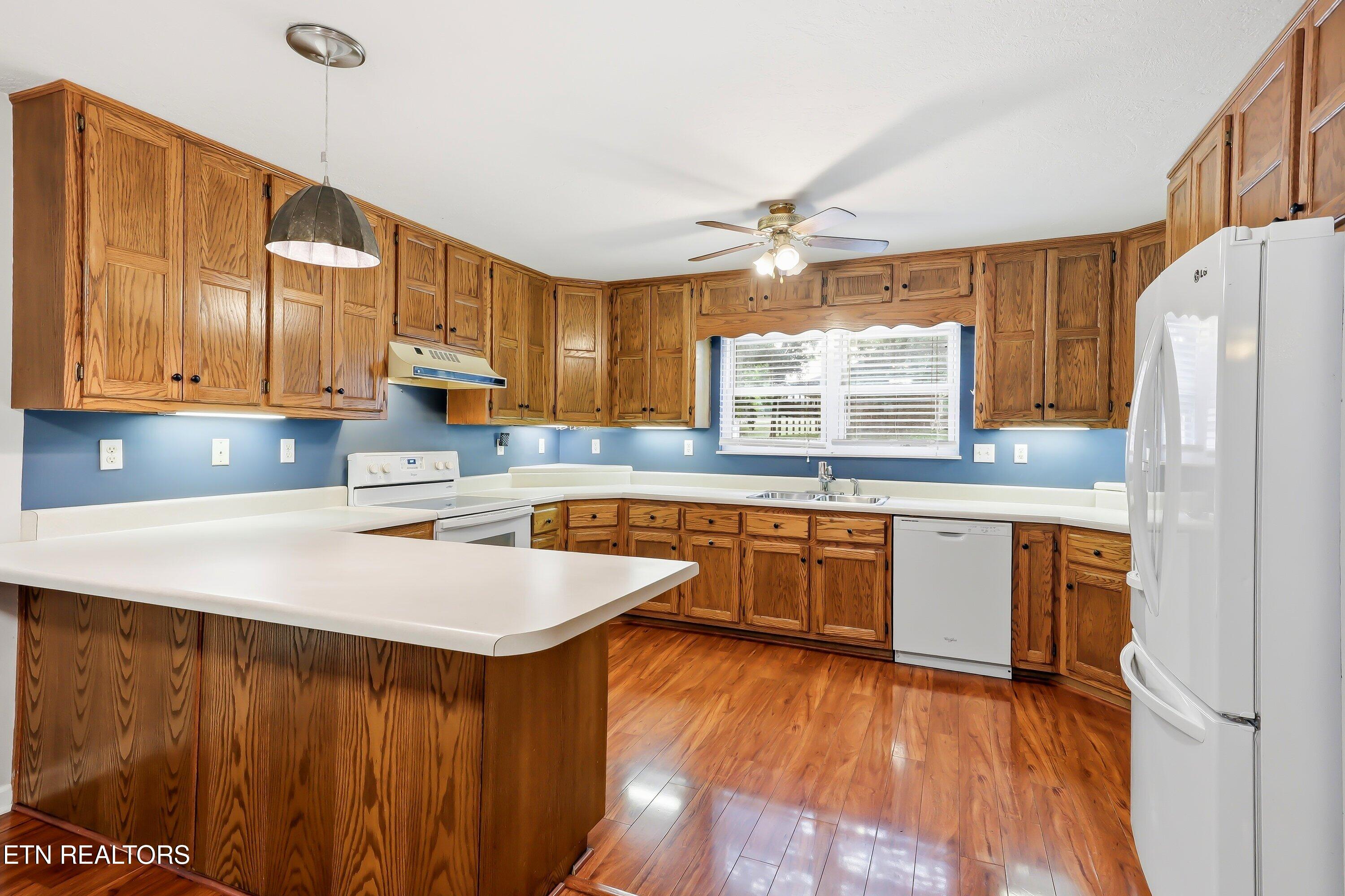677 Bethel Road Clinton TN 37716