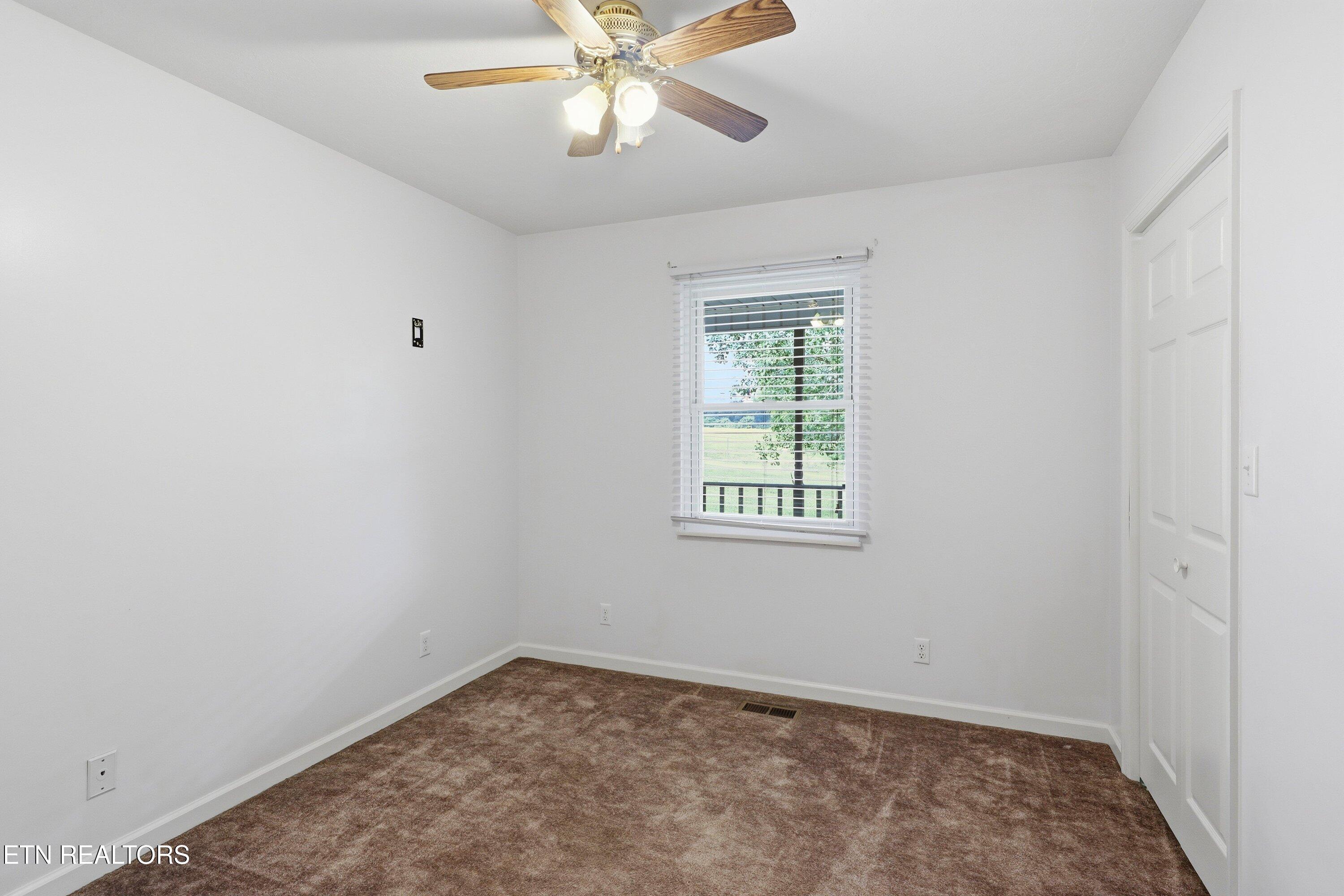 677 Bethel Road Clinton TN 37716