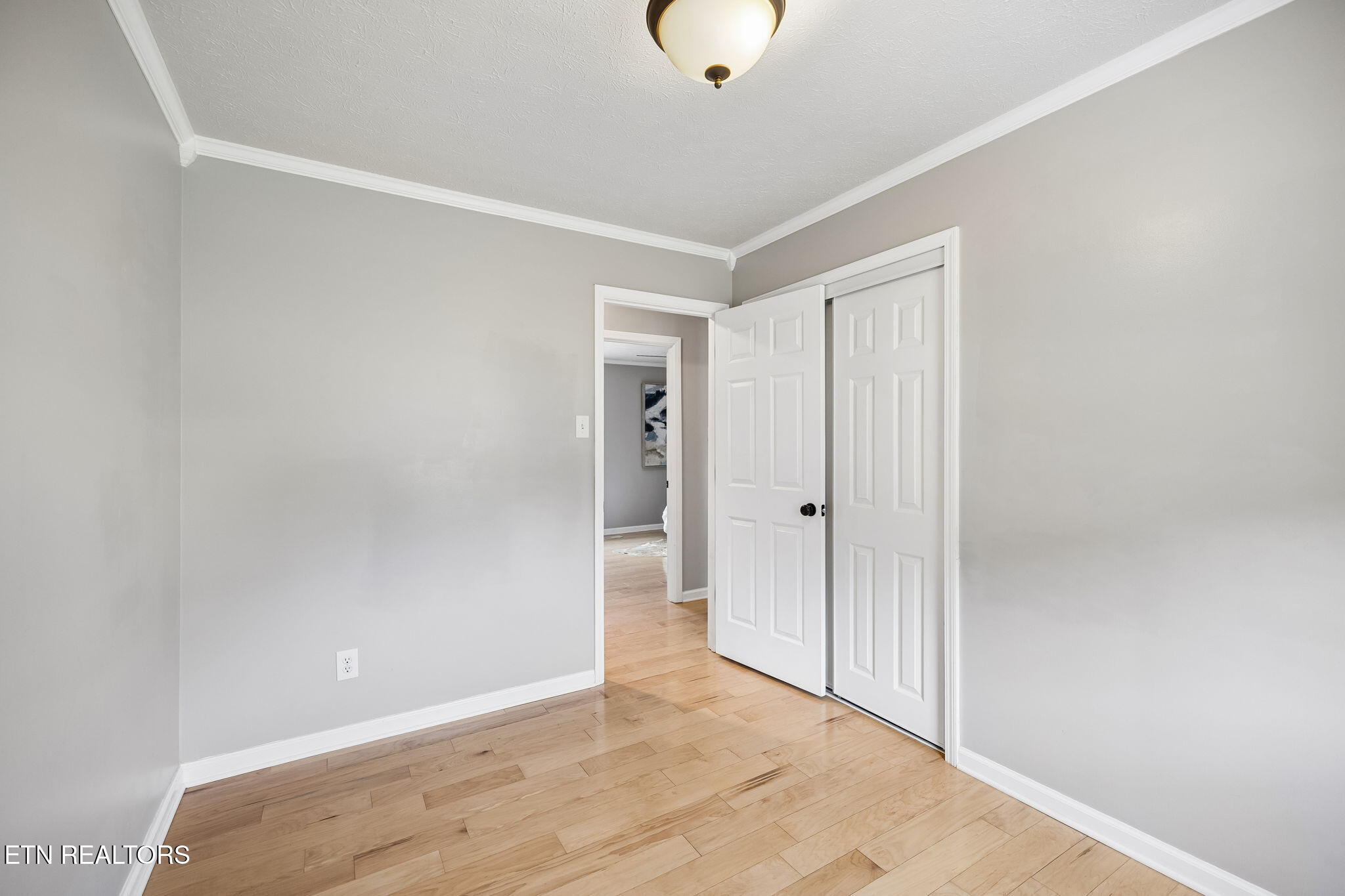 1617 Sundrop Drive Knoxville TN 37921