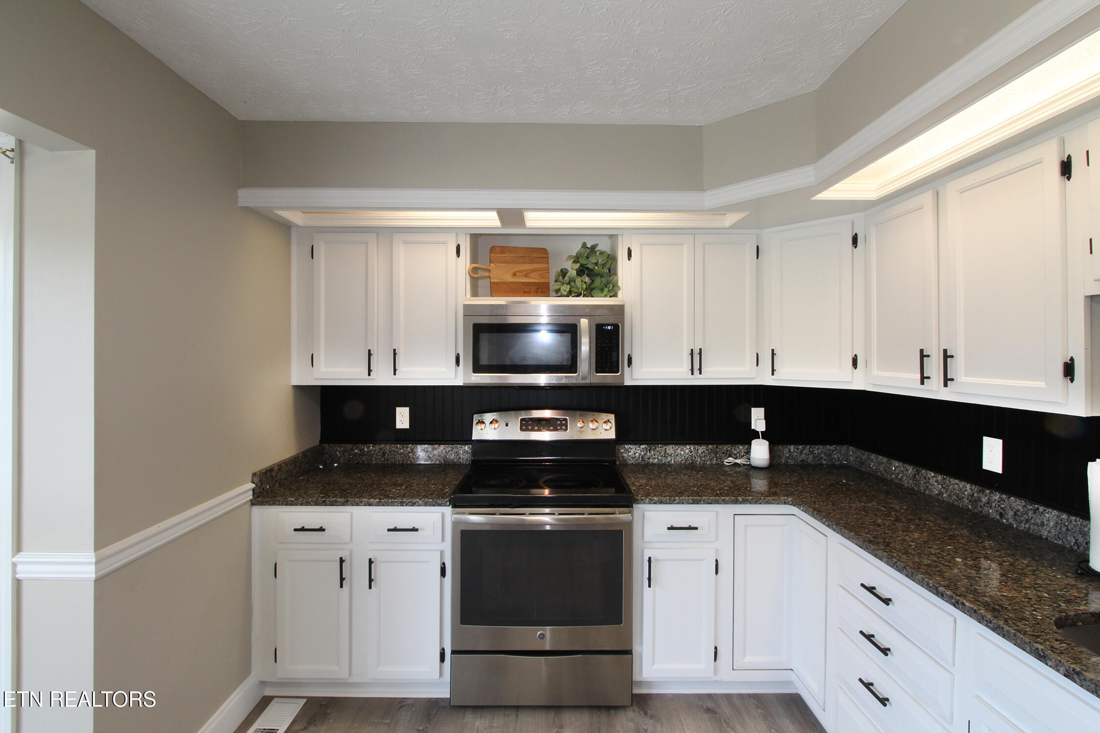 7804 Silverbridge Court Powell TN 37849