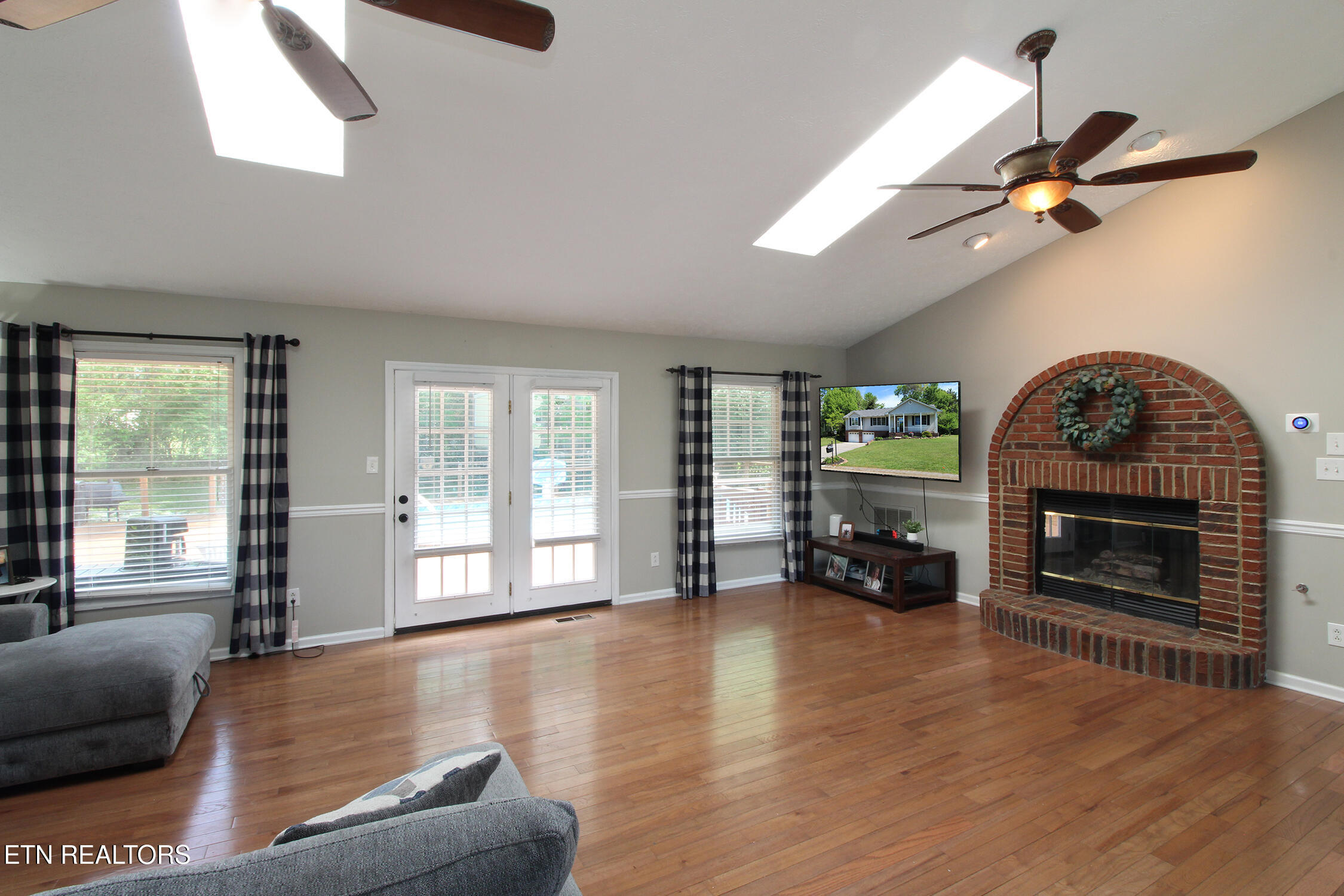 7804 Silverbridge Court Powell TN 37849