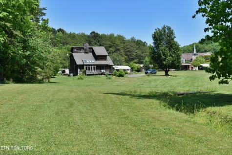 3442 River Road Ten Mile TN 37880
