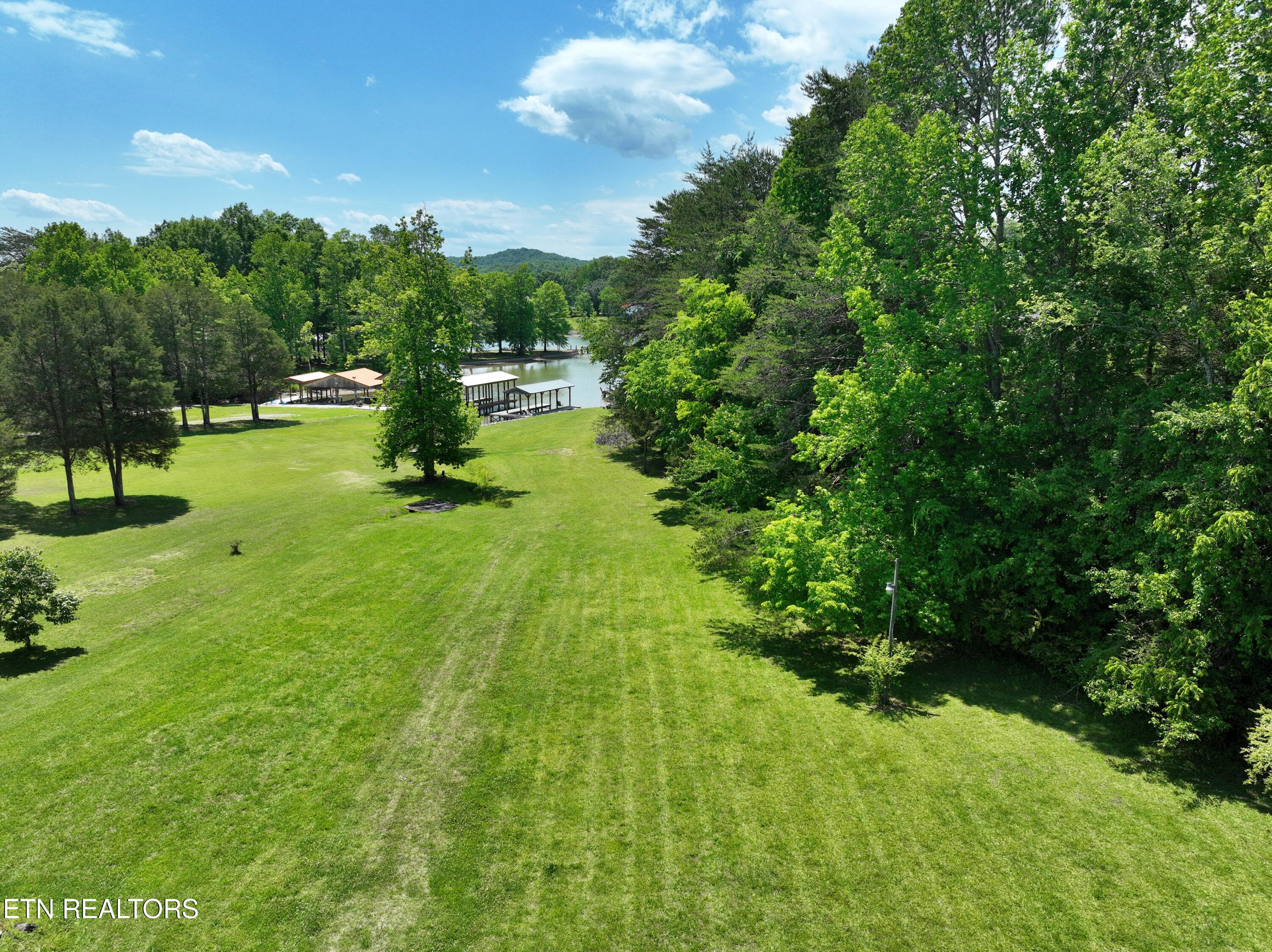 3442 River Road Ten Mile TN 37880