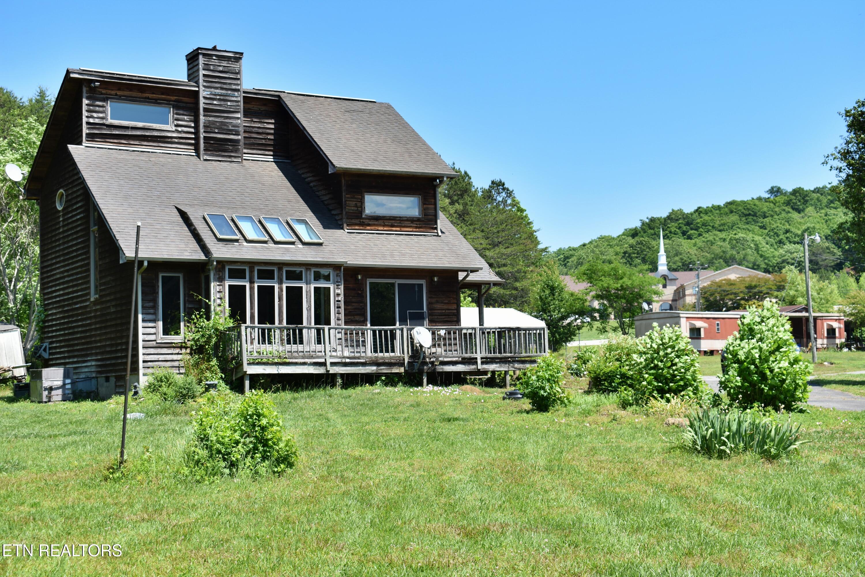 3442 River Road Ten Mile TN 37880