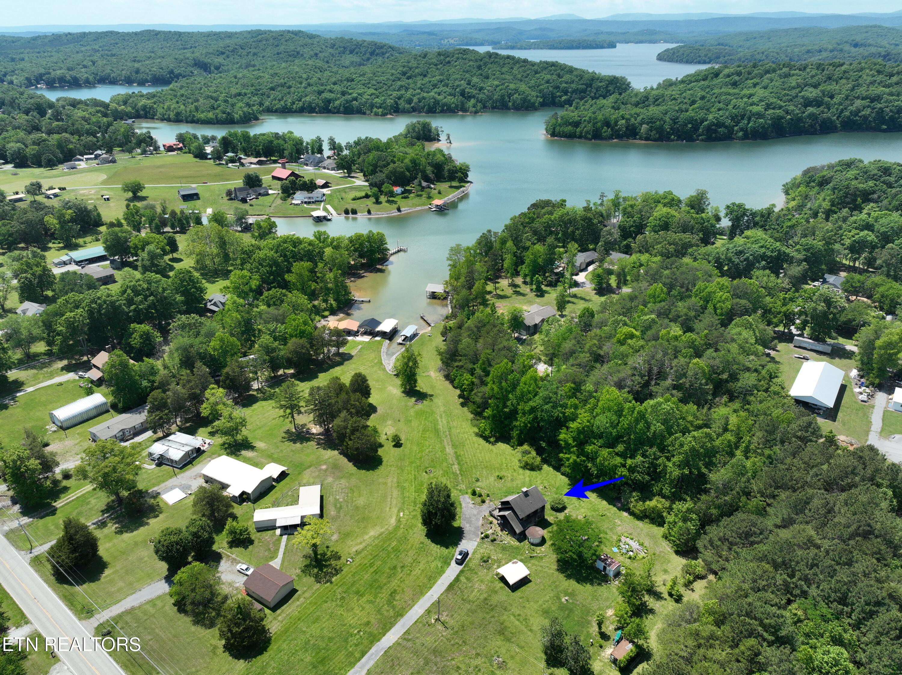 3442 River Road Ten Mile TN 37880