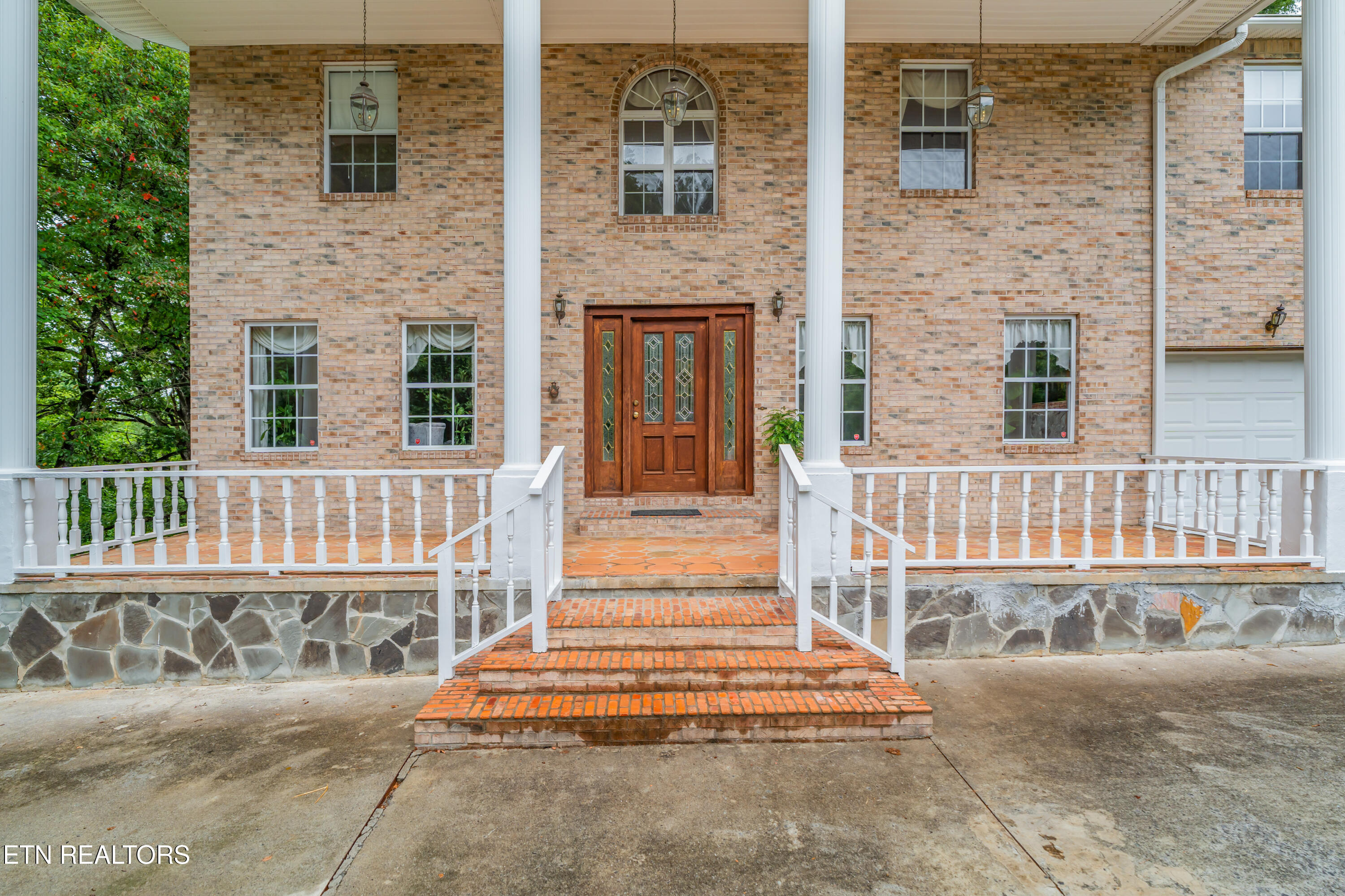 233 Duncan Hollow Road Harriman TN 37748