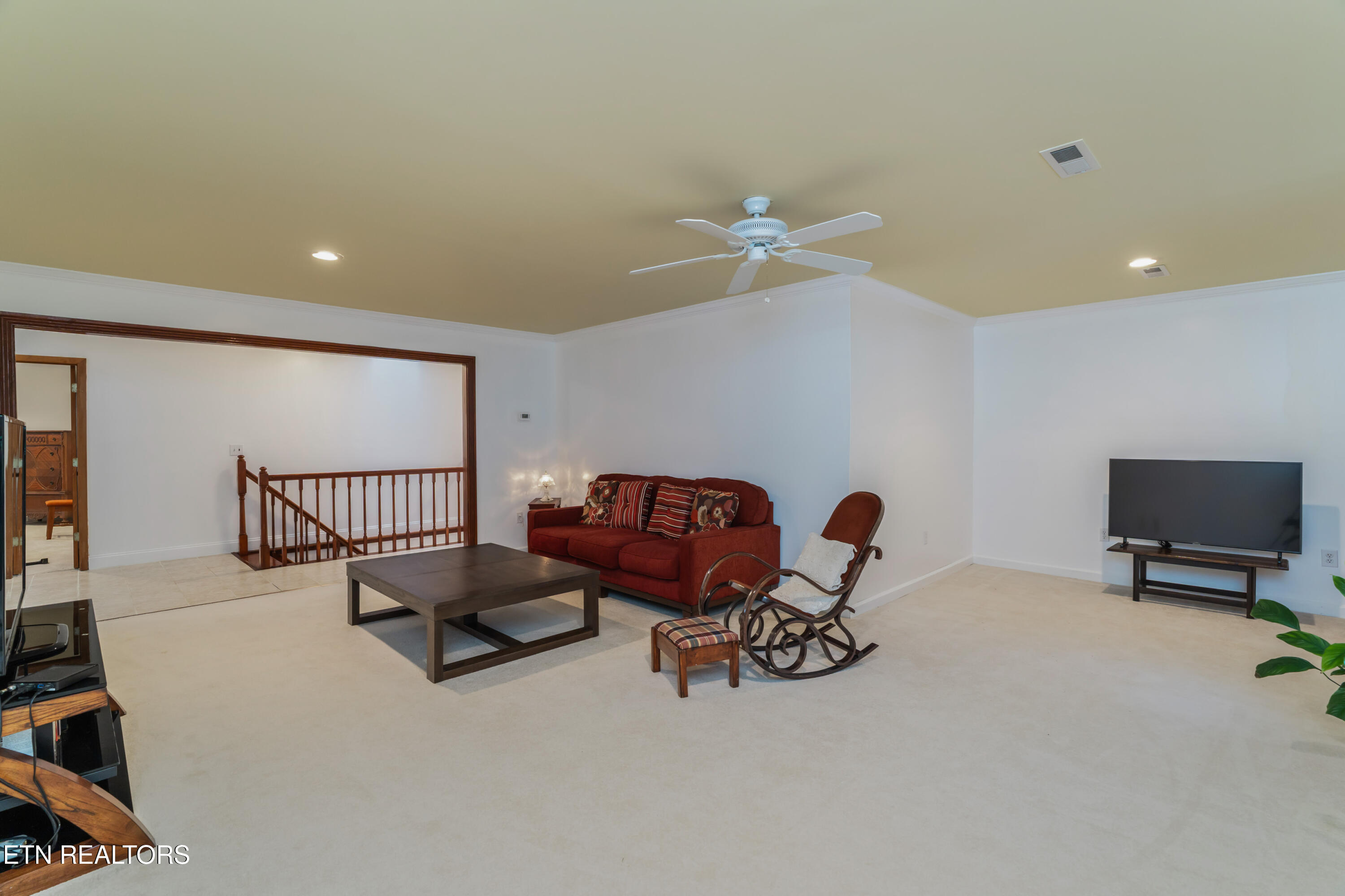 233 Duncan Hollow Road Harriman TN 37748