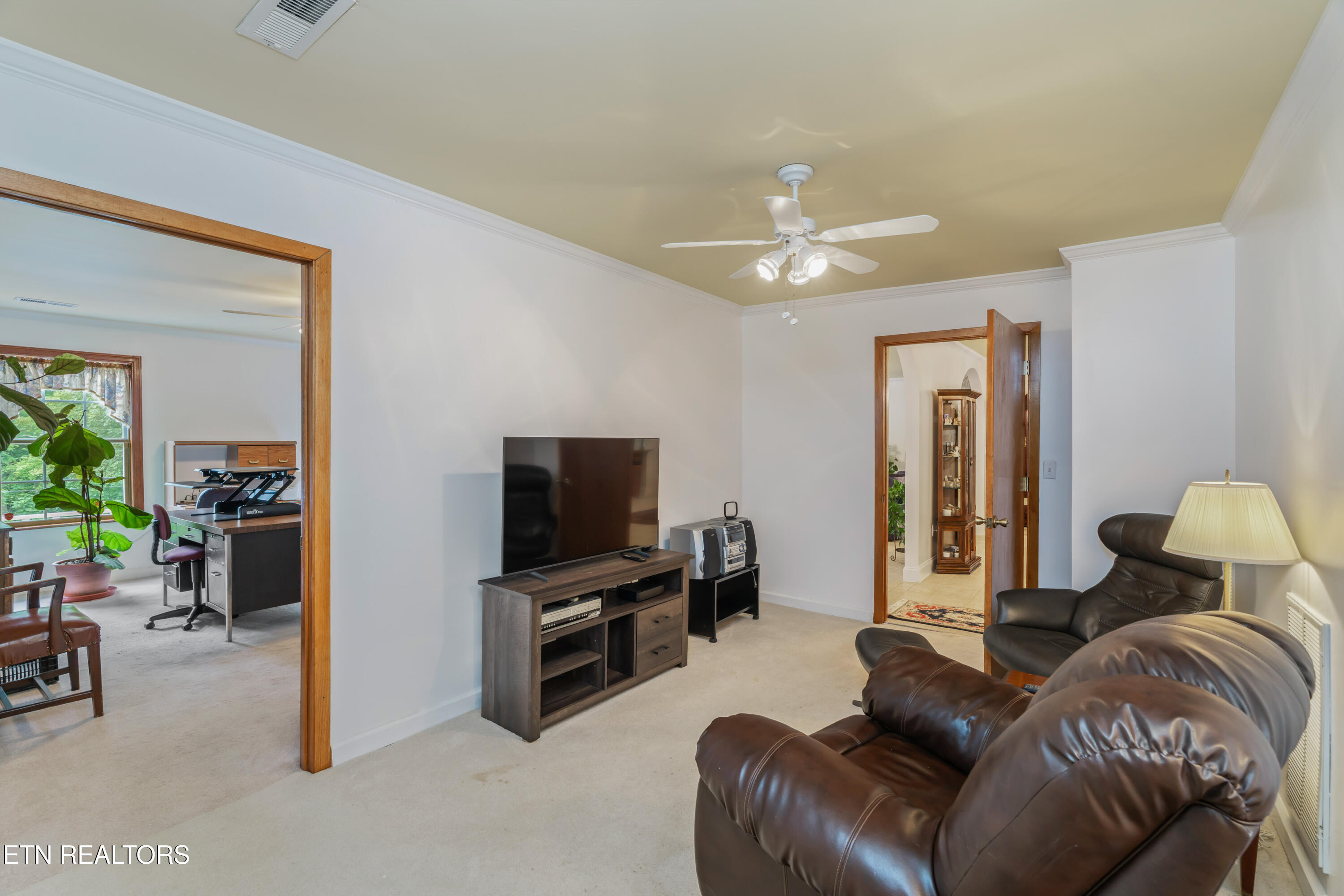 233 Duncan Hollow Road Harriman TN 37748