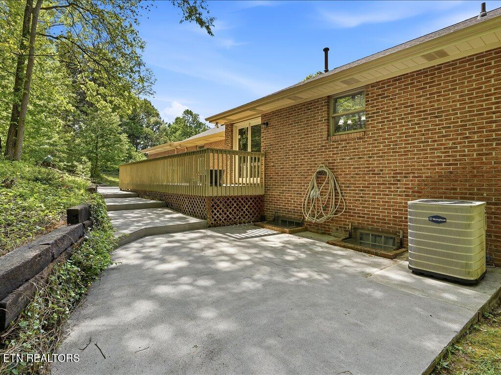 1734 Quailfield Lane Jefferson City TN 37760