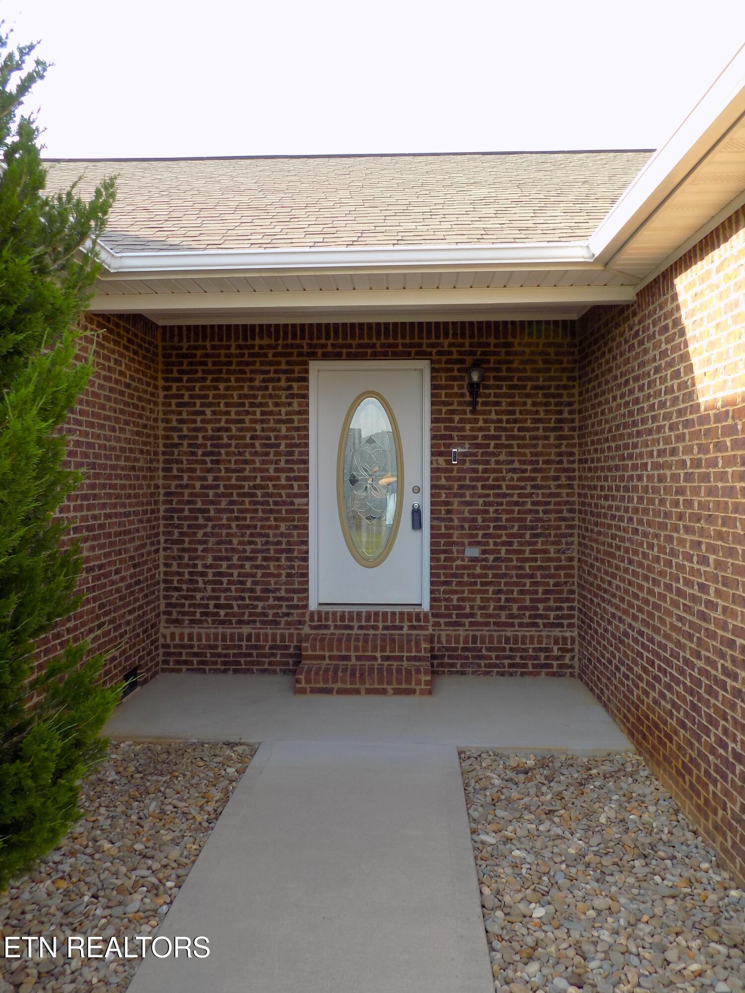 642 Privet Drive Dandridge TN 37725