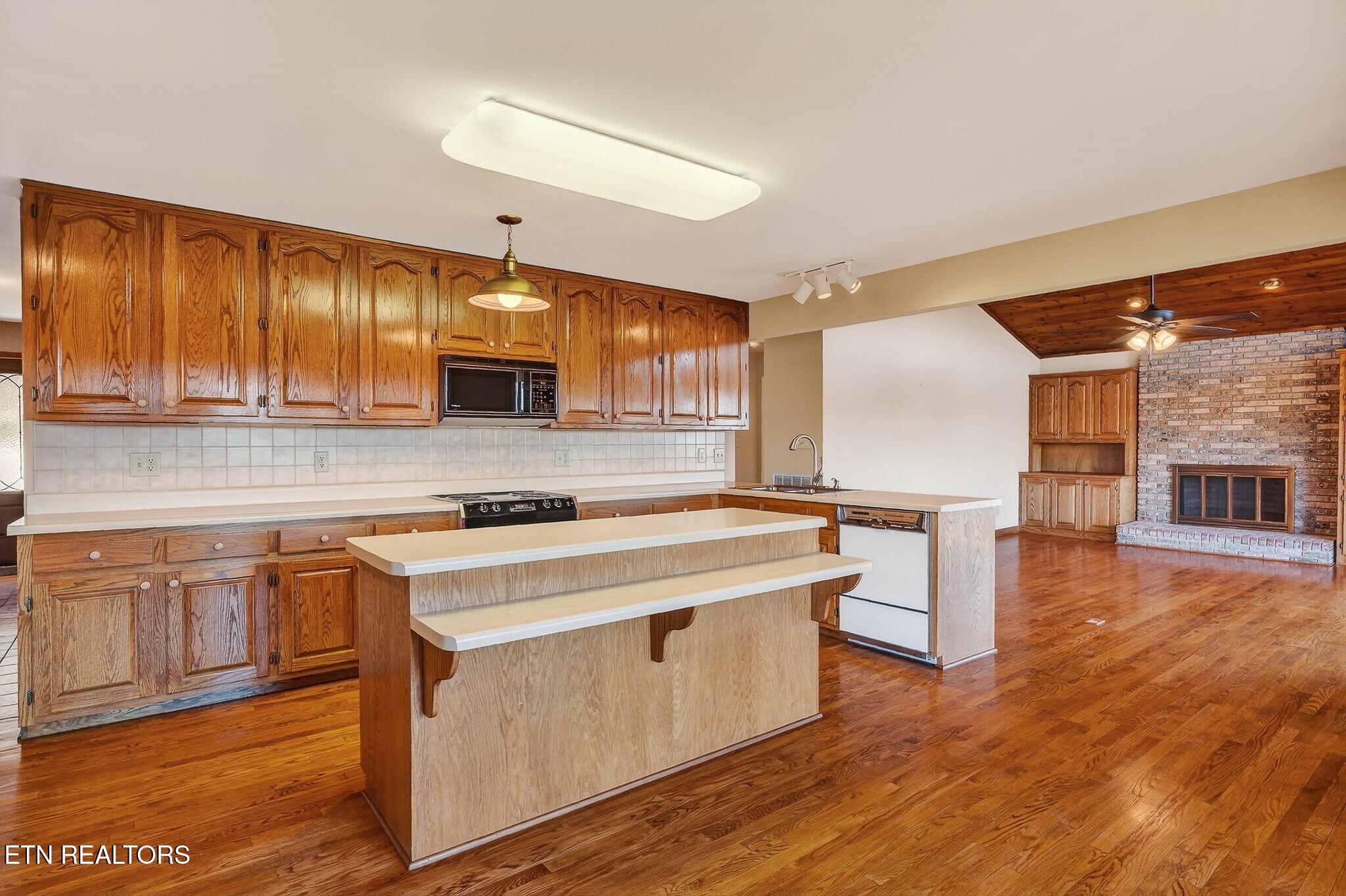 1634 Falling Water Road Sparta TN 38583