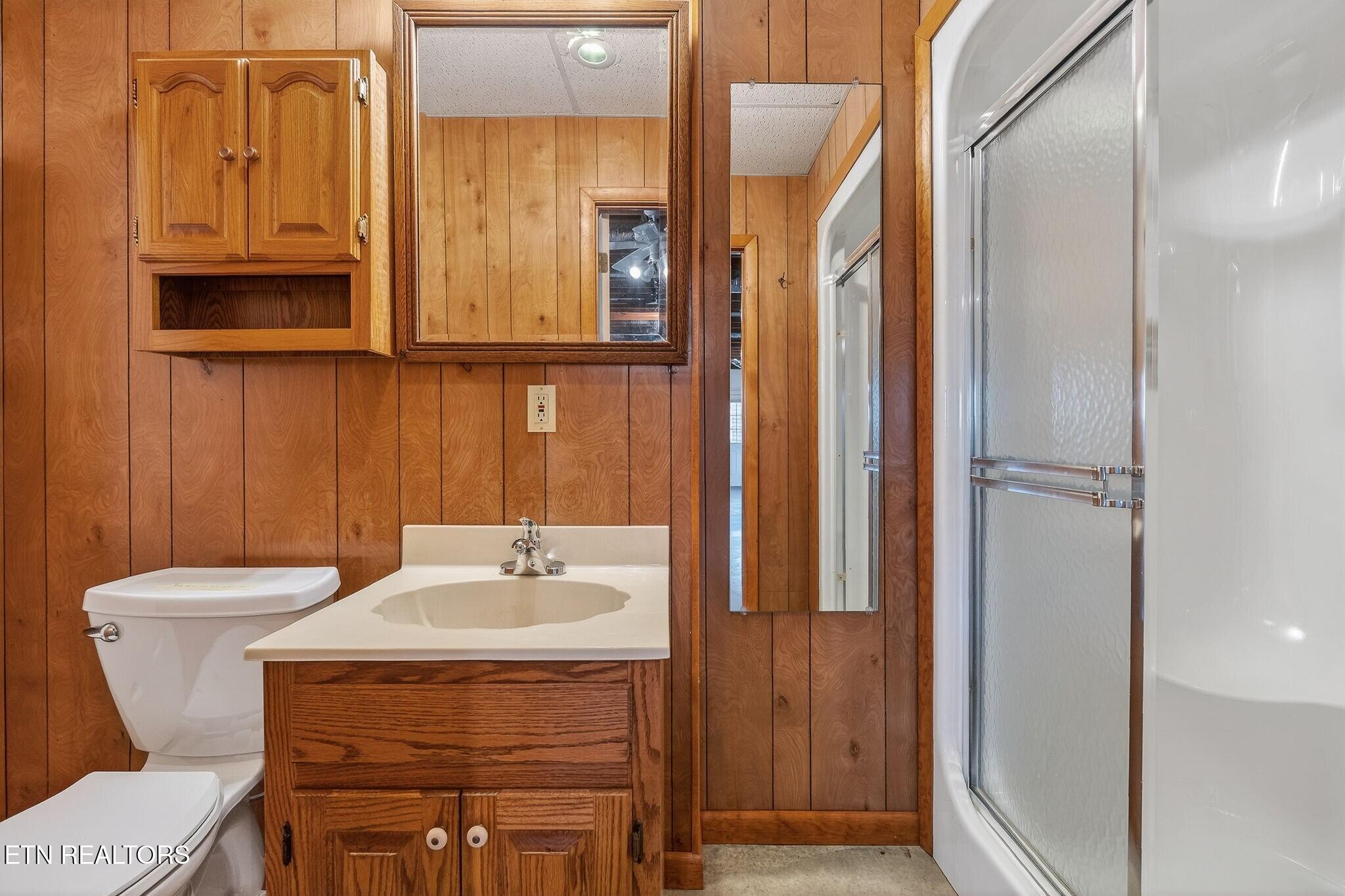 1634 Falling Water Road Sparta TN 38583