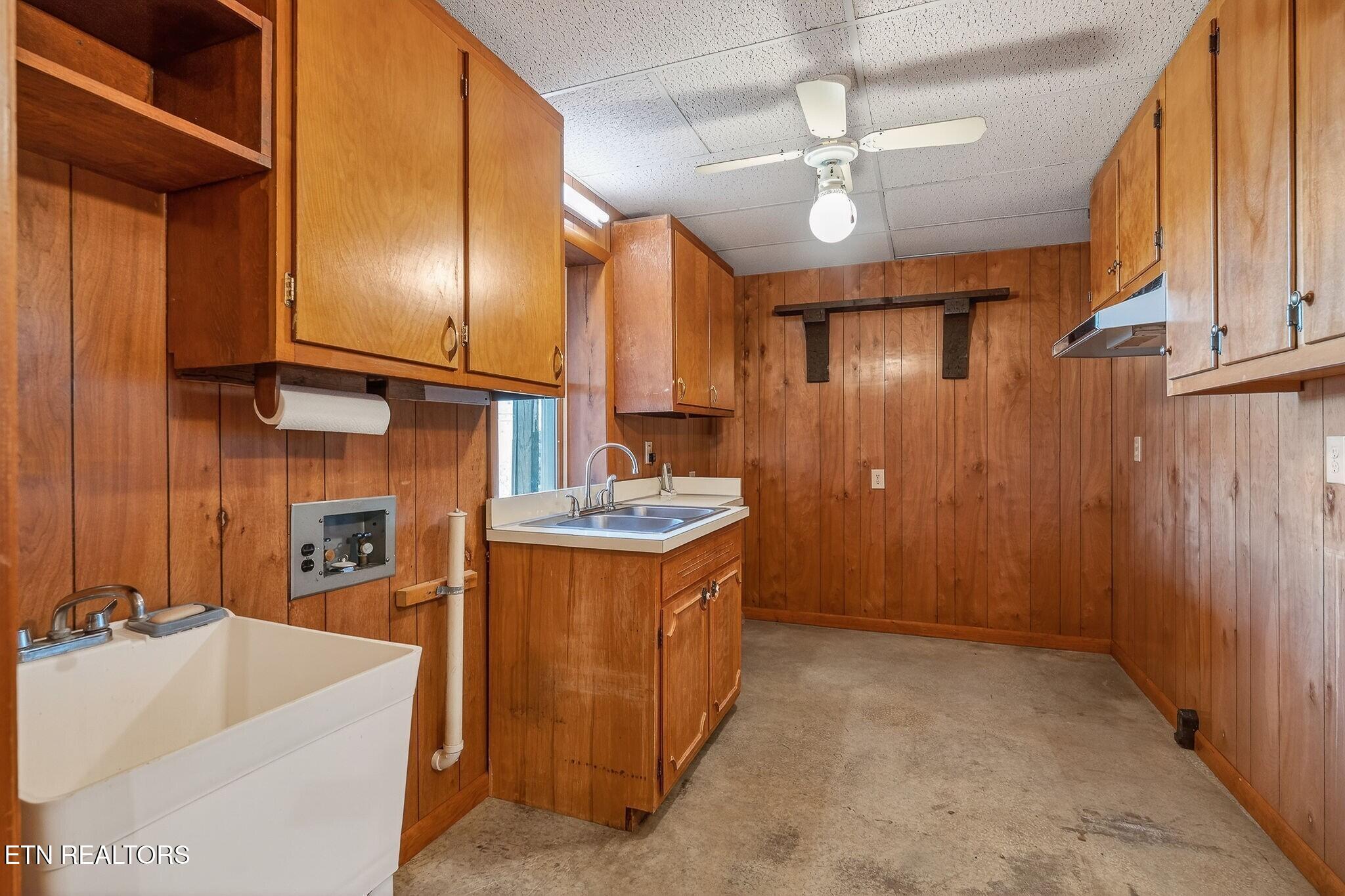 1634 Falling Water Road Sparta TN 38583