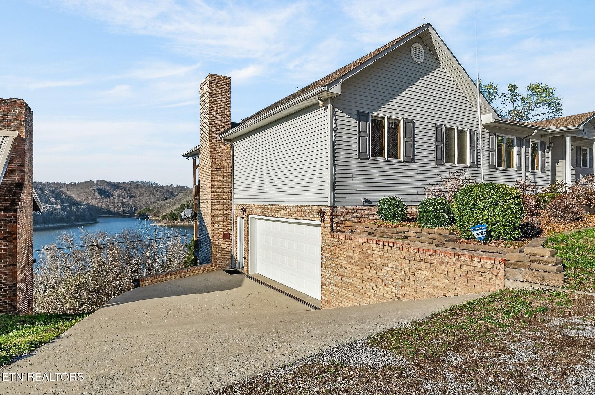 1634 Falling Water Road Sparta TN 38583