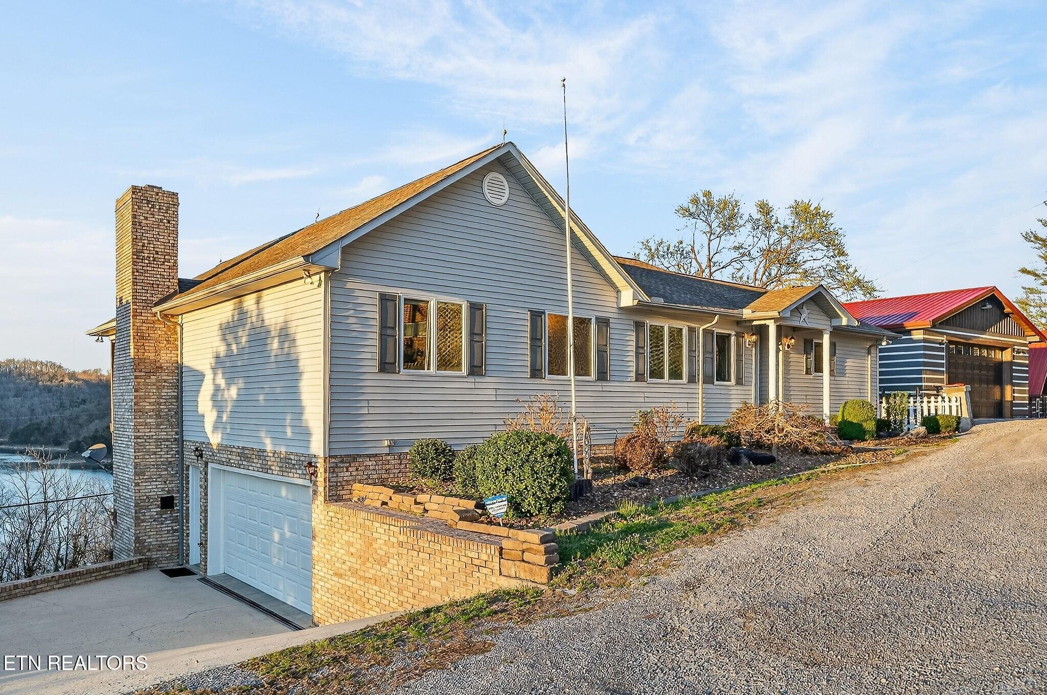 1634 Falling Water Road Sparta TN 38583