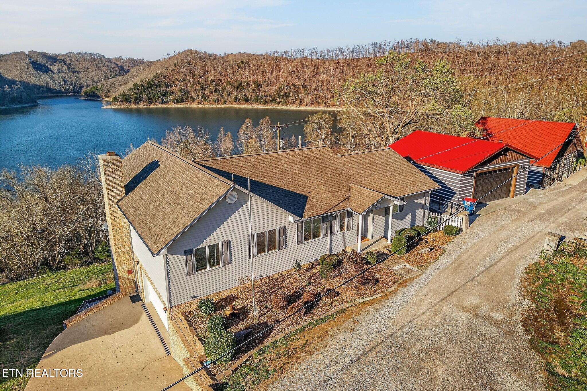 1634 Falling Water Road Sparta TN 38583