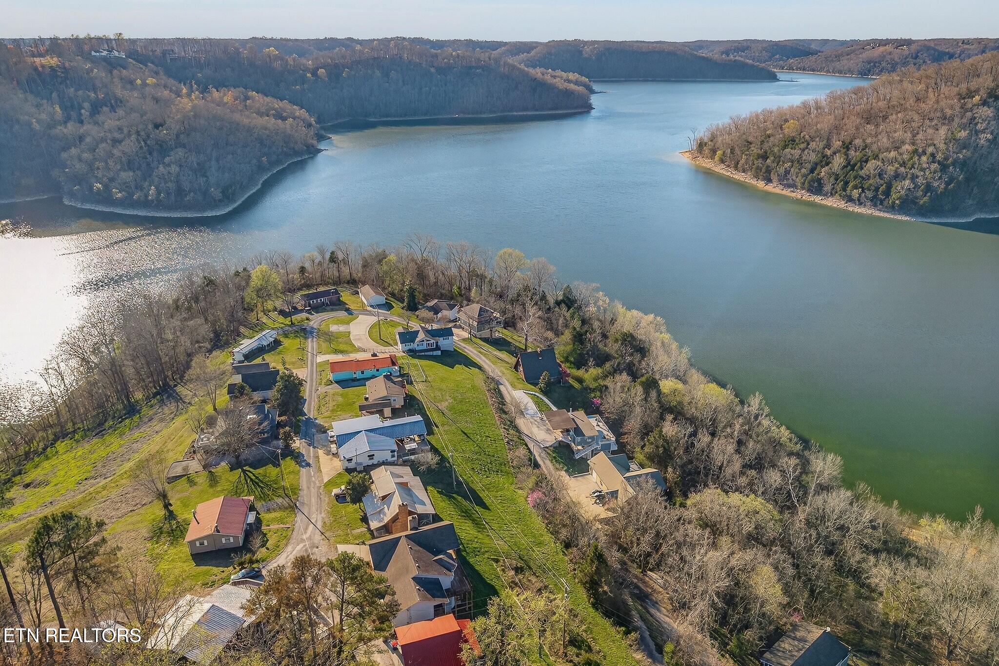1634 Falling Water Road Sparta TN 38583